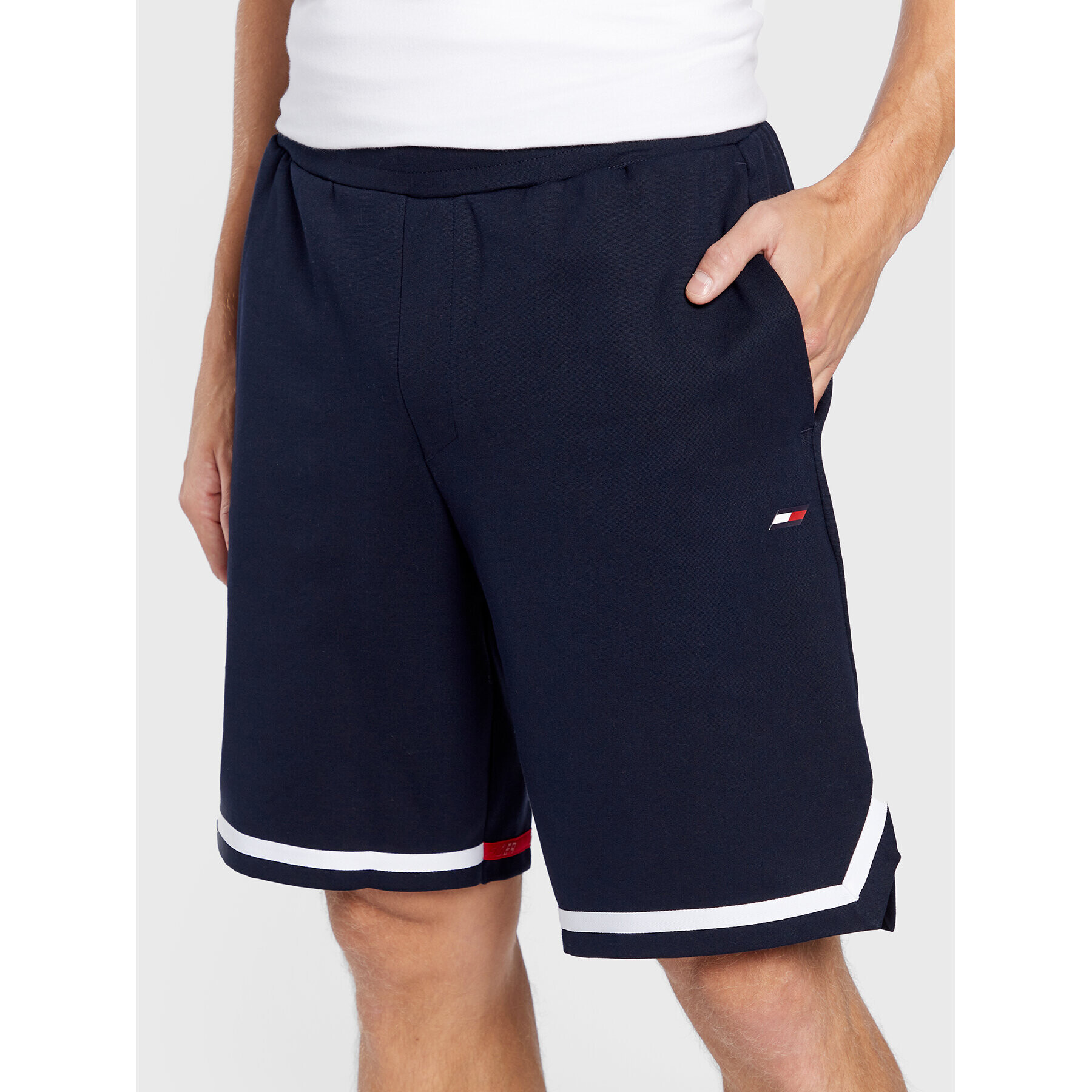 Tommy Hilfiger Sport rövidnadrág Trim MW0MW27556 Sötétkék Regular Fit - Pepit.hu