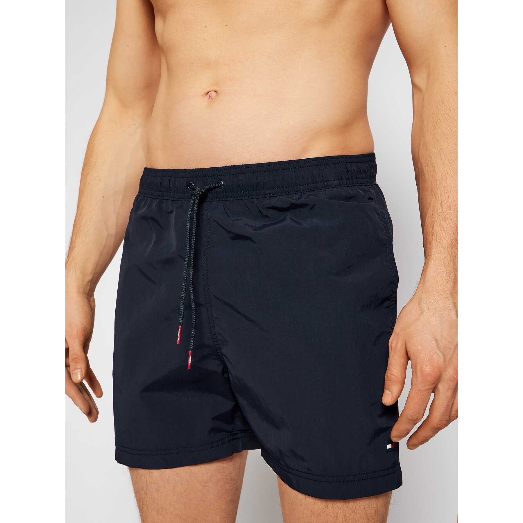 Tommy Hilfiger Úszónadrág UM0UM02041 Sötétkék Slim Fit - Pepit.hu