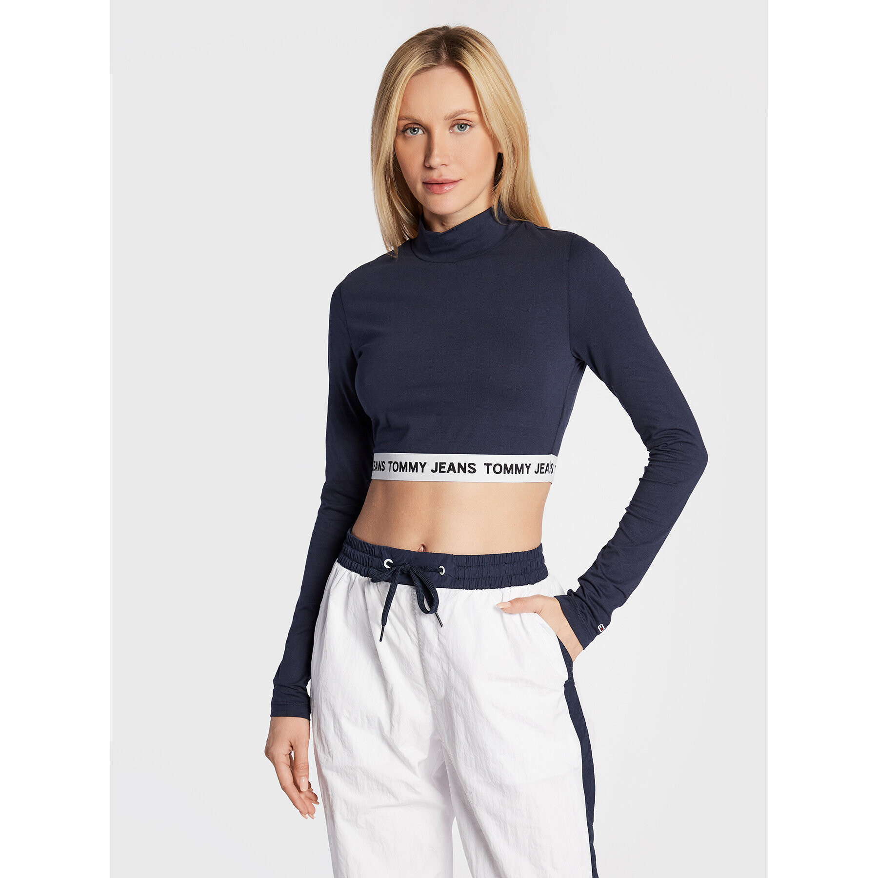 Tommy Jeans Blúz Crop Logo DW0DW13495 Sötétkék Regular Fit - Pepit.hu