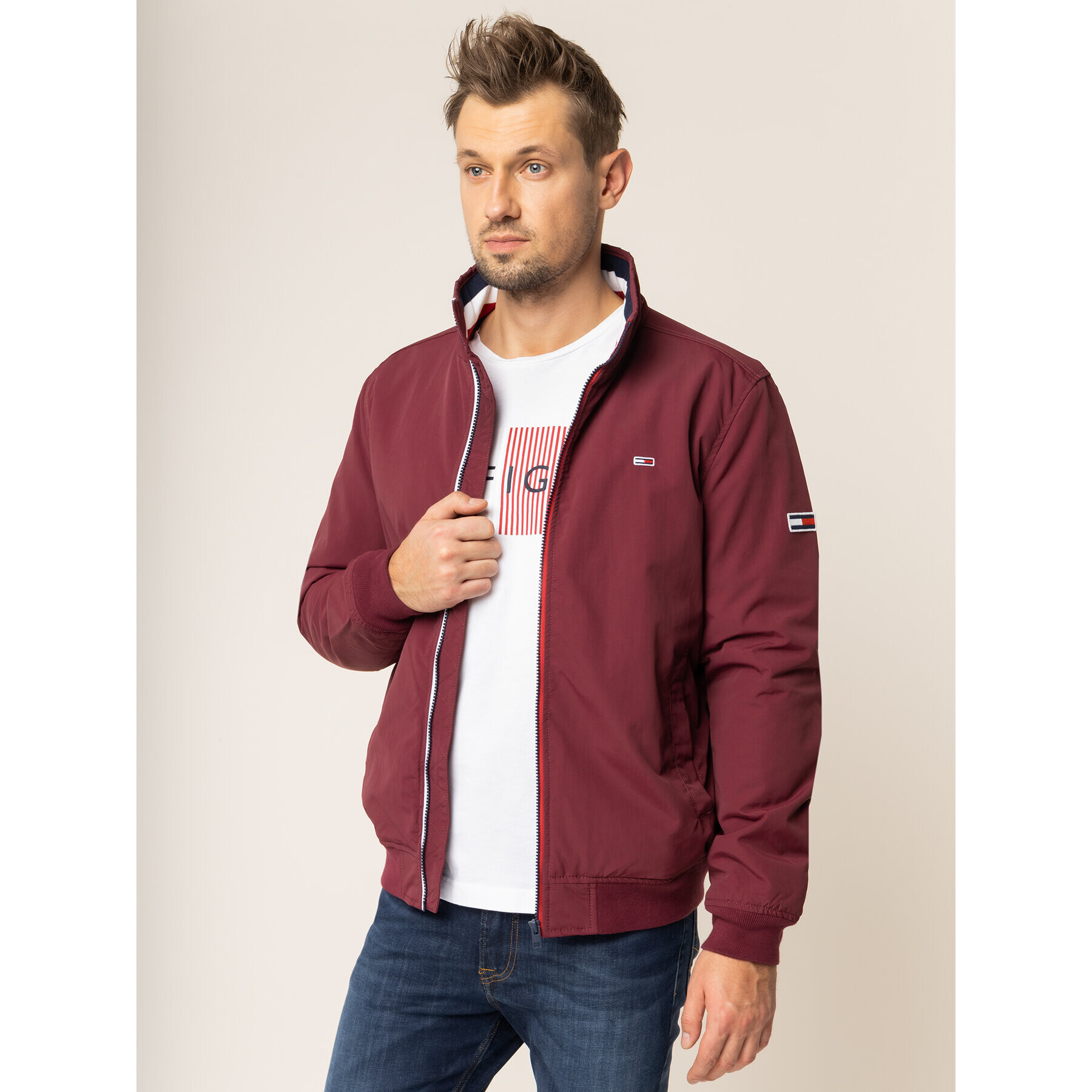 Tommy Jeans Bomber dzseki Essential DM0DM06599 Bordó Regular Fit - Pepit.hu