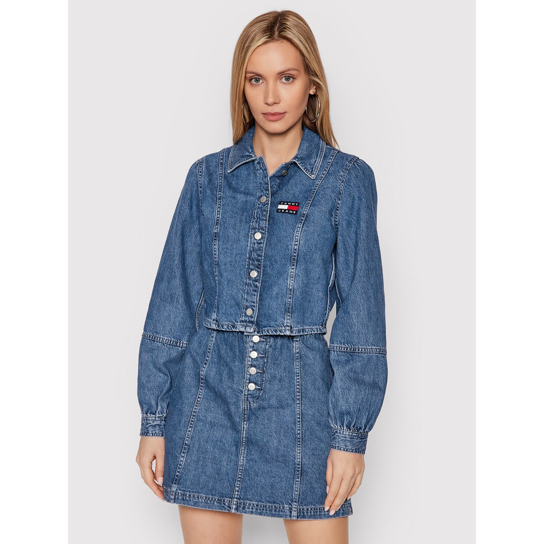 Tommy Jeans Farmering Badge Denim DW0DW11893 Sötétkék Regular Fit - Pepit.hu