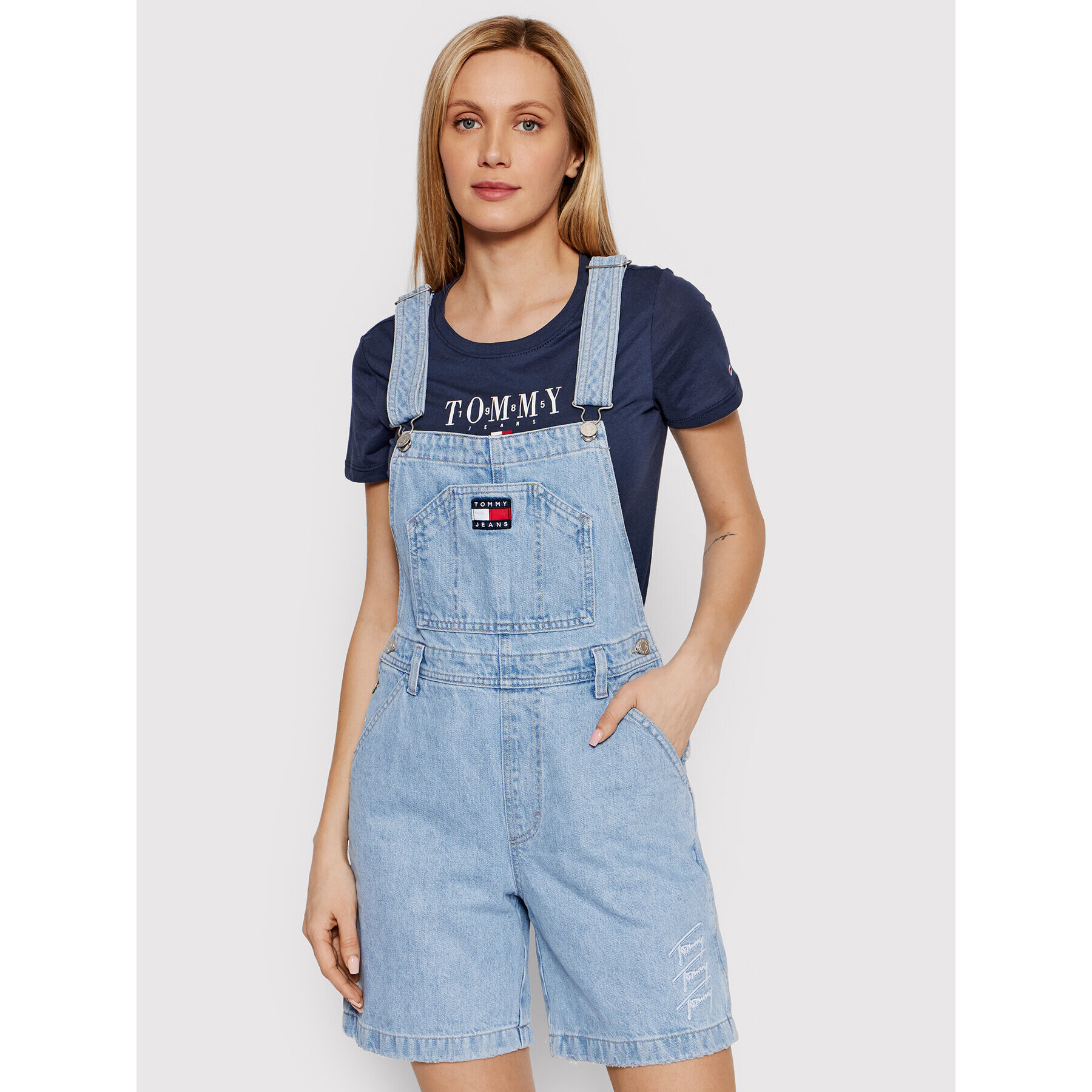 Tommy Jeans Kertésznadrág Dungaree DW0DW12424 Kék Regular Fit - Pepit.hu