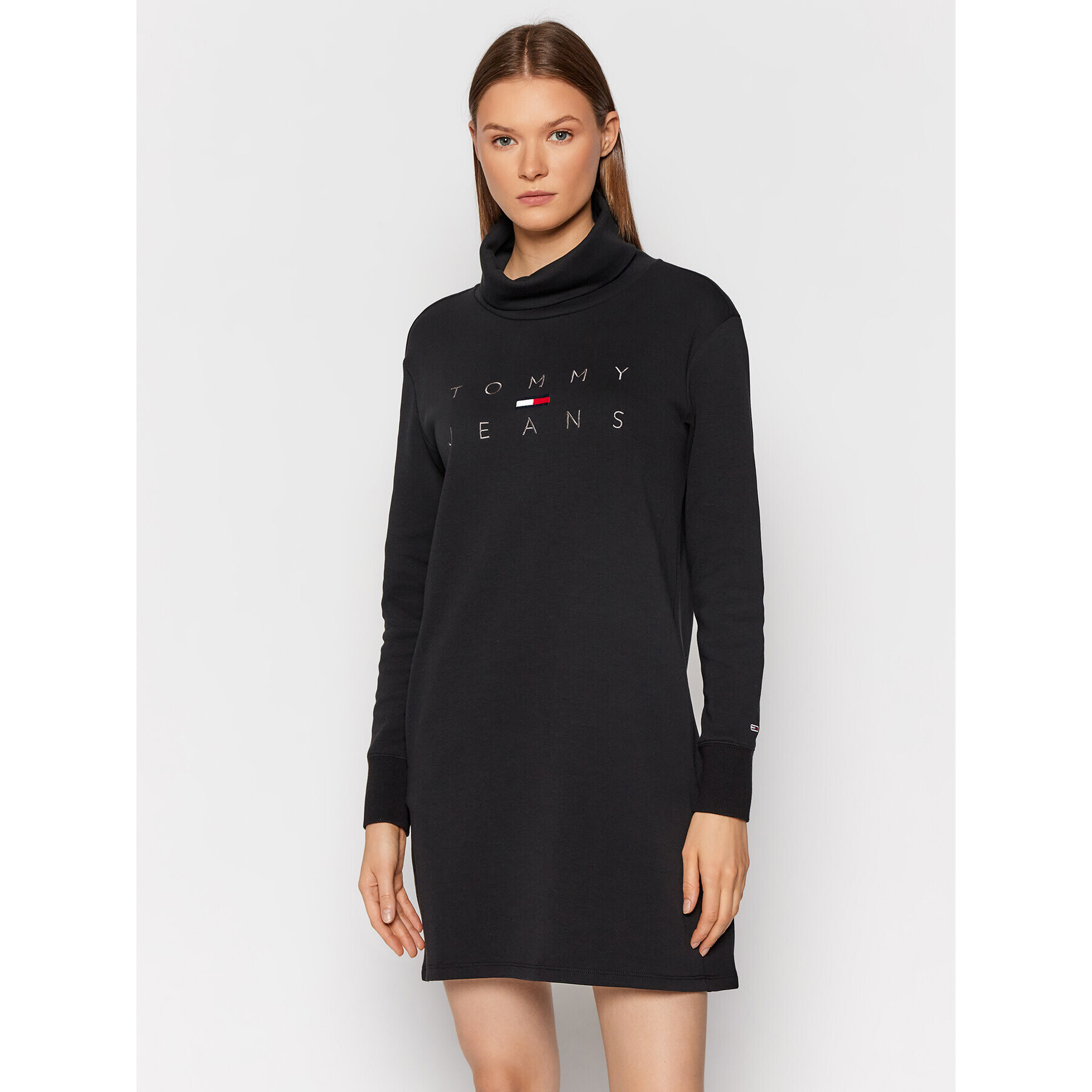 Tommy Jeans Kötött ruha Tjw Mock Neck Logo DW0DW11263 Fekete Regular Fit - Pepit.hu