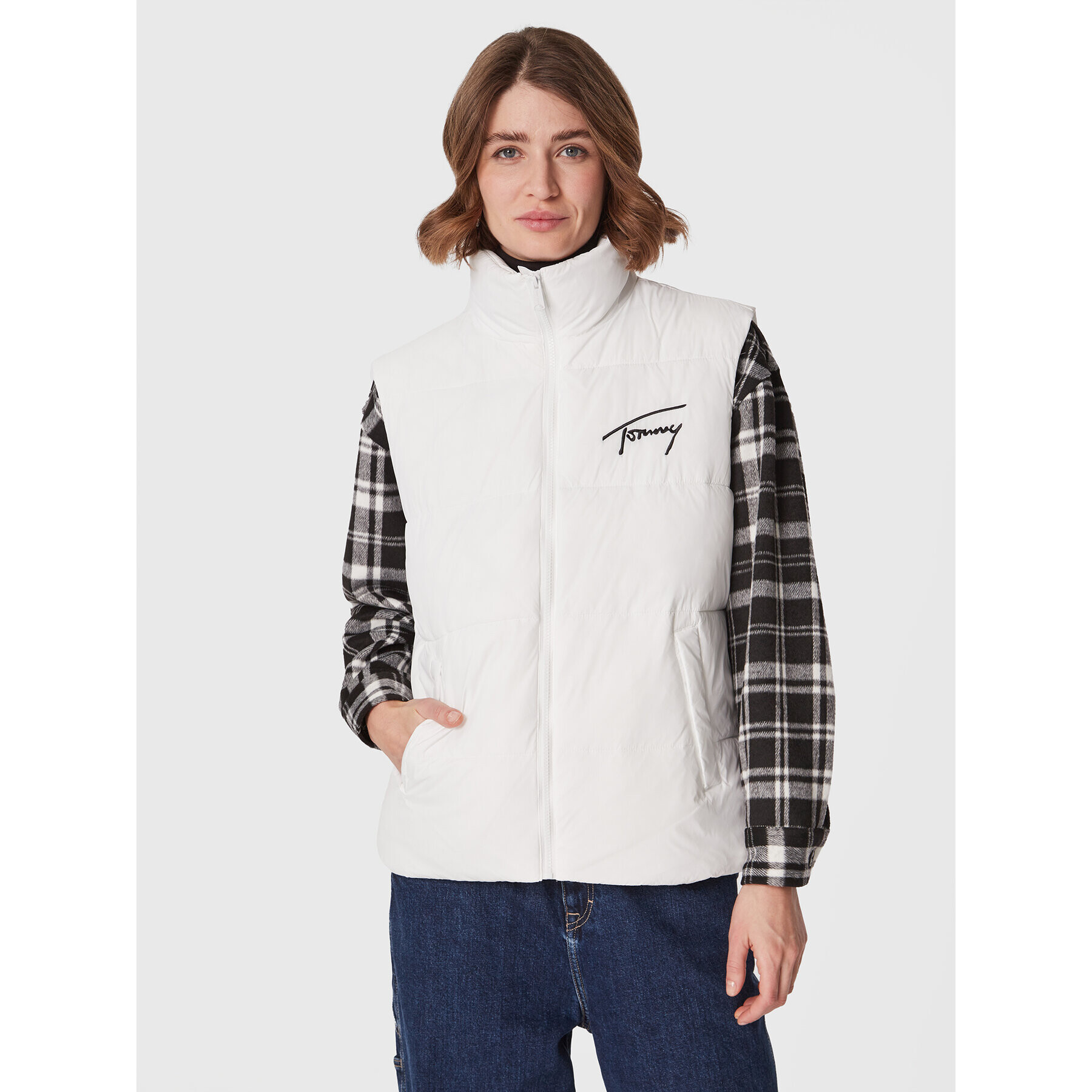 Tommy Jeans Mellény Signature Modern DW0DW14946 Fehér Regular Fit - Pepit.hu