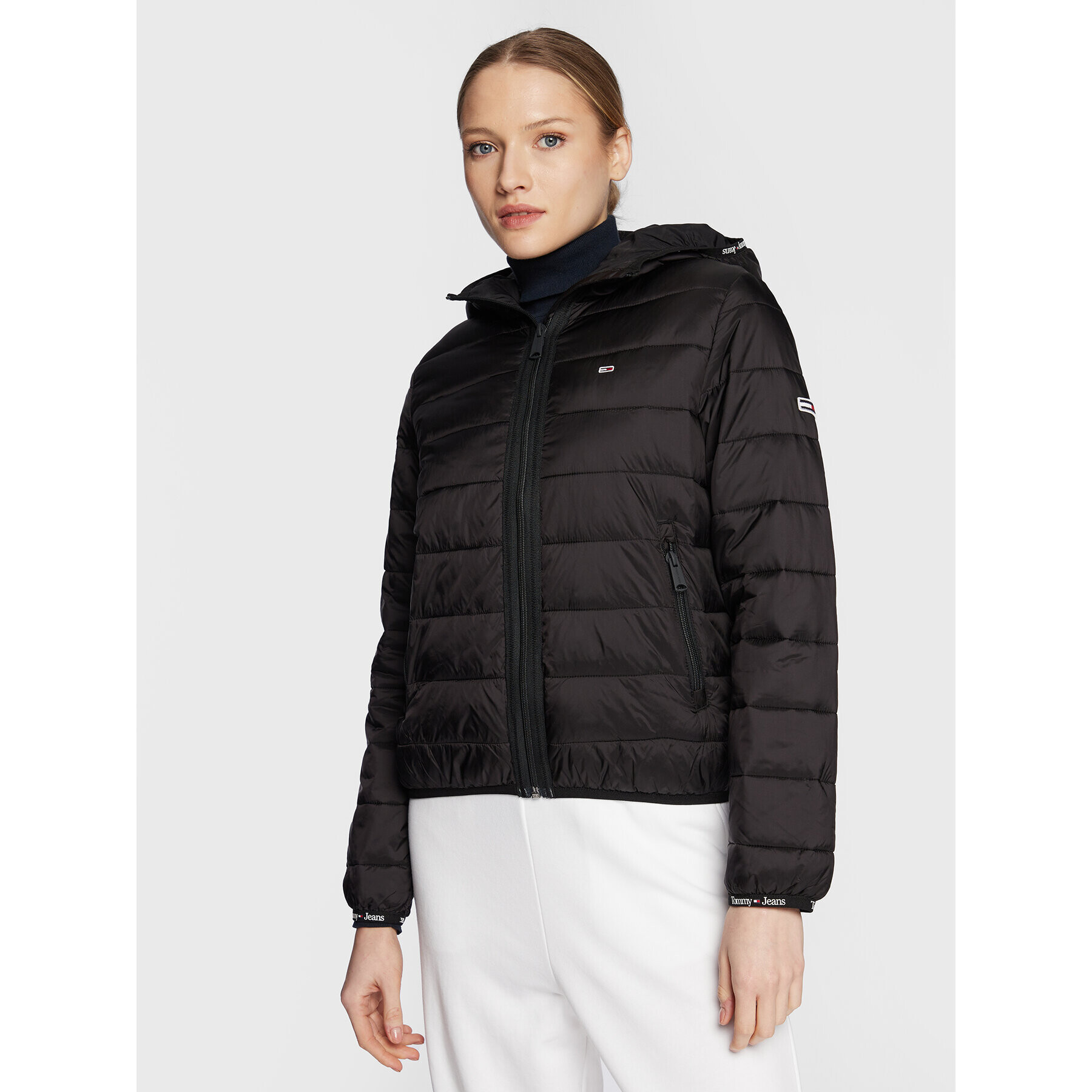 Tommy Jeans Pehelykabát Quilted Tape DW0DW15168 Fekete Regular Fit - Pepit.hu