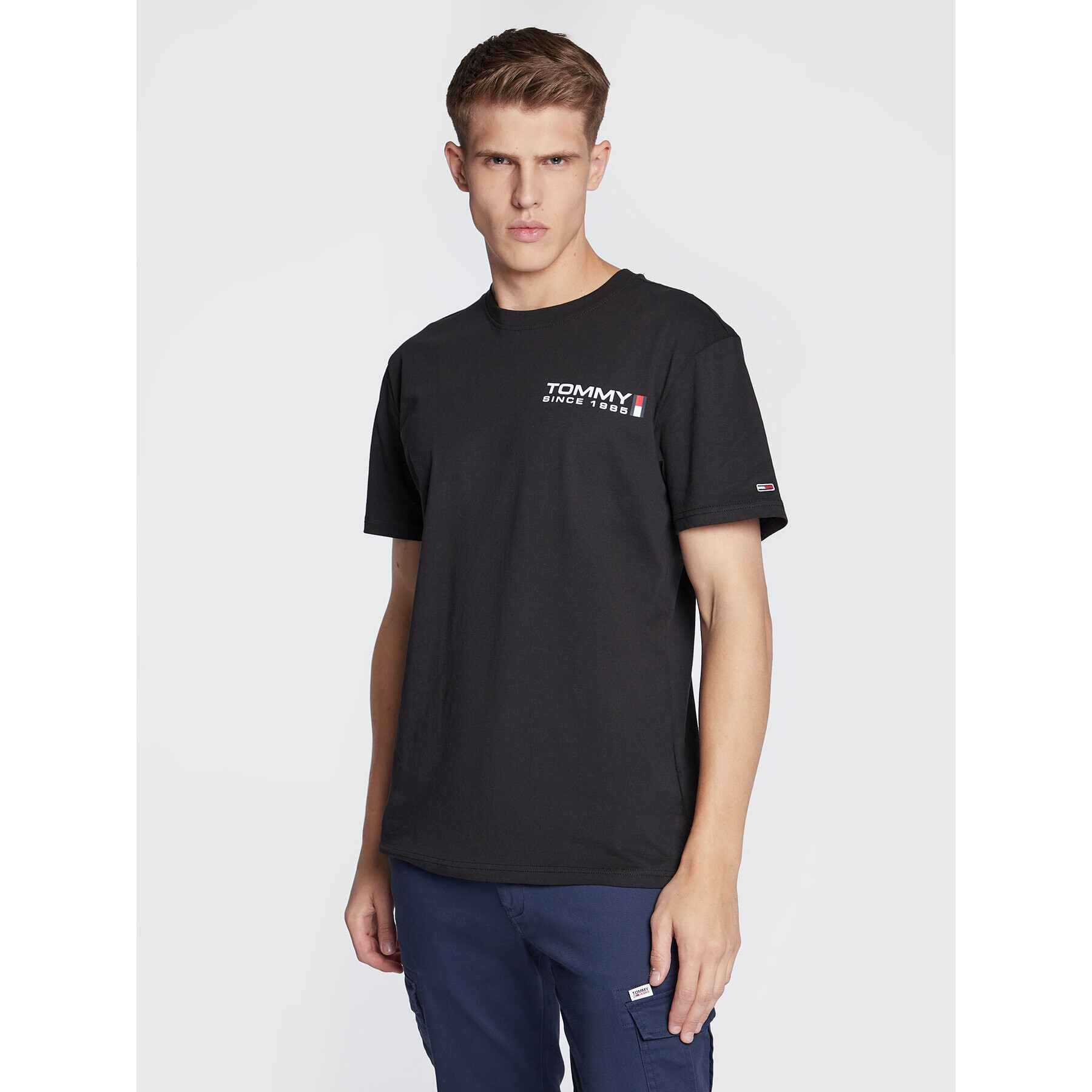 Tommy Jeans Póló Athletic Chest Logo DM0DM14981 Fekete Relaxed Fit - Pepit.hu