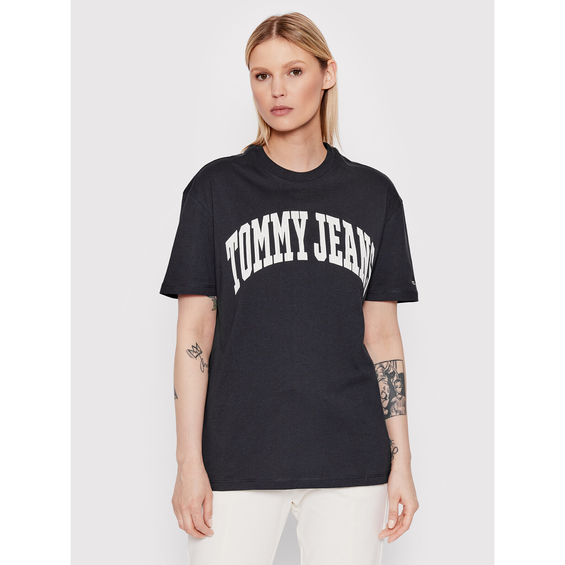 Tommy Jeans Póló College DW0DW13005 Sötétkék Boyfriend Fit - Pepit.hu