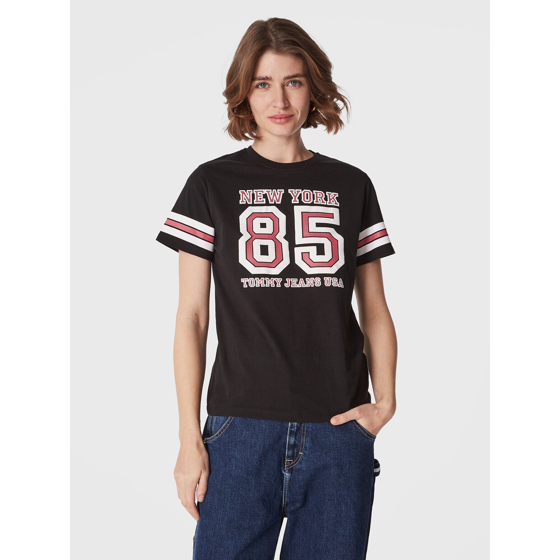 Tommy Jeans Póló Collegiate DW0DW14906 Fekete Relaxed Fit - Pepit.hu