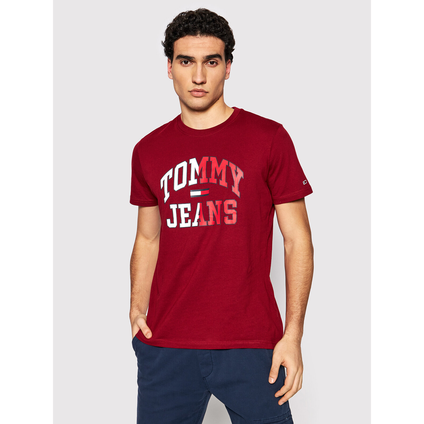 Tommy Jeans Póló Entry Collegiate DM0DM12421 Bordó Regular Fit - Pepit.hu