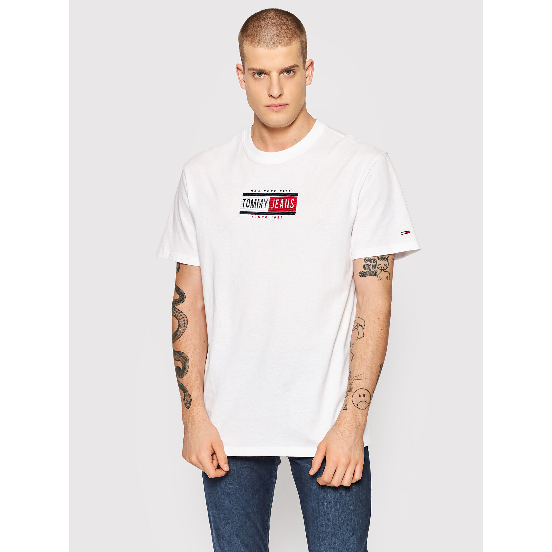 Tommy Jeans Póló Timeless DM0DM11604 Fehér Regular Fit - Pepit.hu