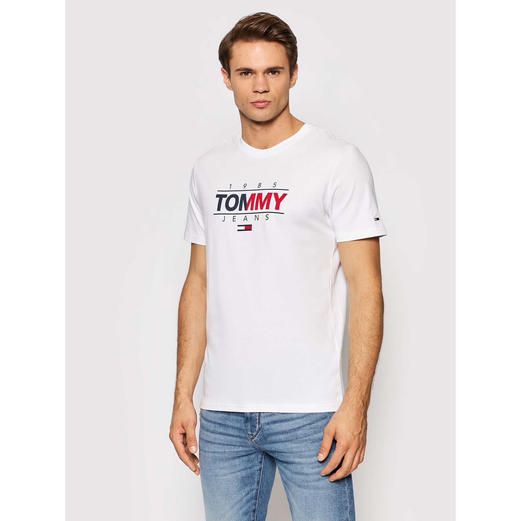 Tommy Jeans Póló Tjm Essential Graphic DM0DM11600 Fehér Slim Fit - Pepit.hu