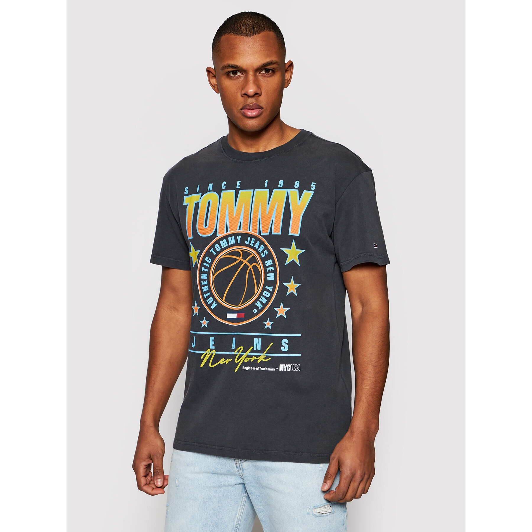 Tommy Jeans Póló Tjm Photoprint Tee 3 DM0DM10242 Fekete Regular Fit - Pepit.hu