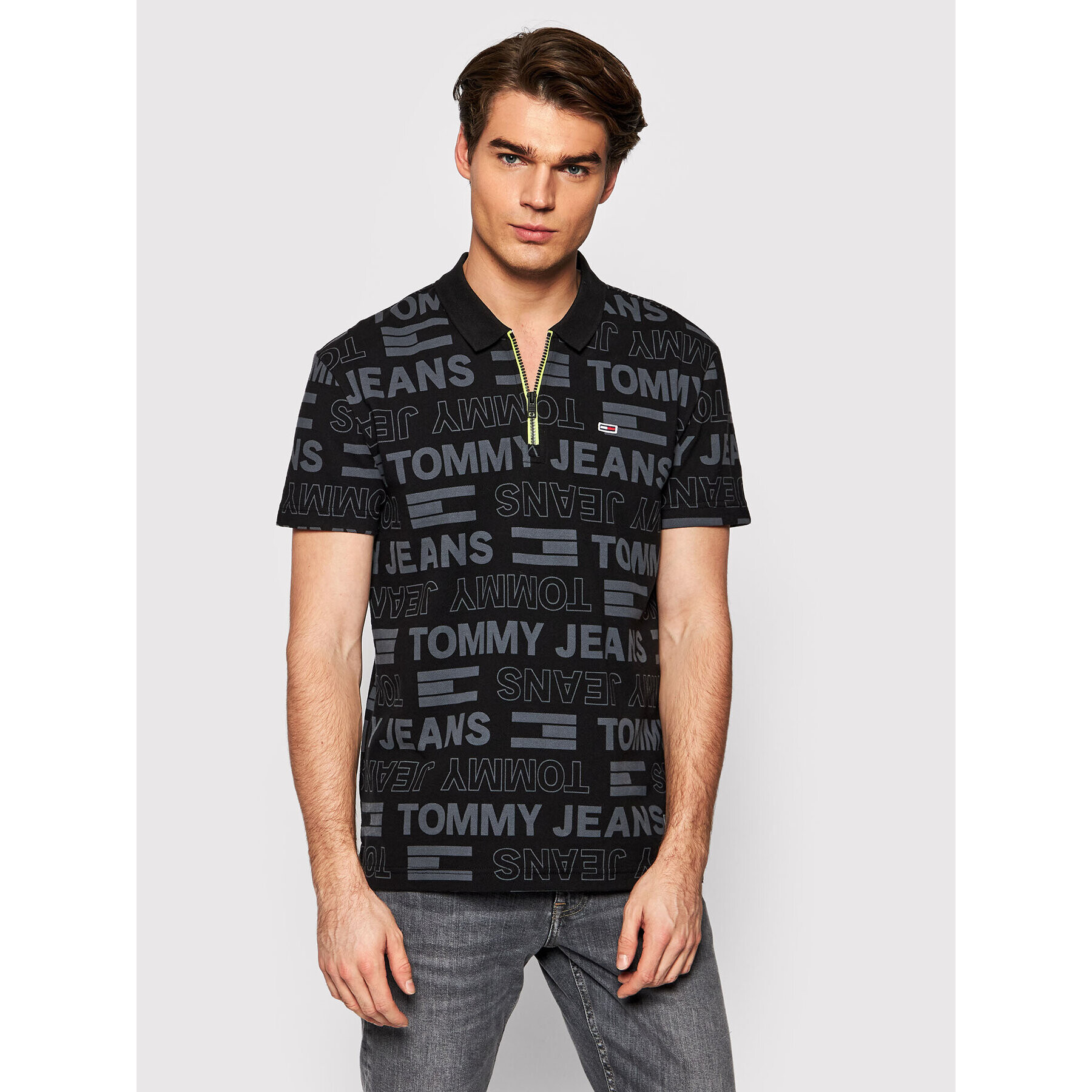 Tommy Jeans Pólóing Aop DM0DM11337 Fekete Regular Fit - Pepit.hu