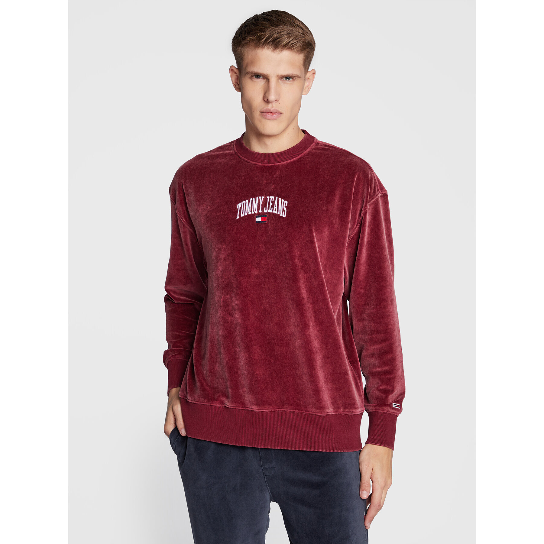 Tommy Jeans Pulóver Collegiate Velour DM0DM15014 Bordó Relaxed Fit - Pepit.hu