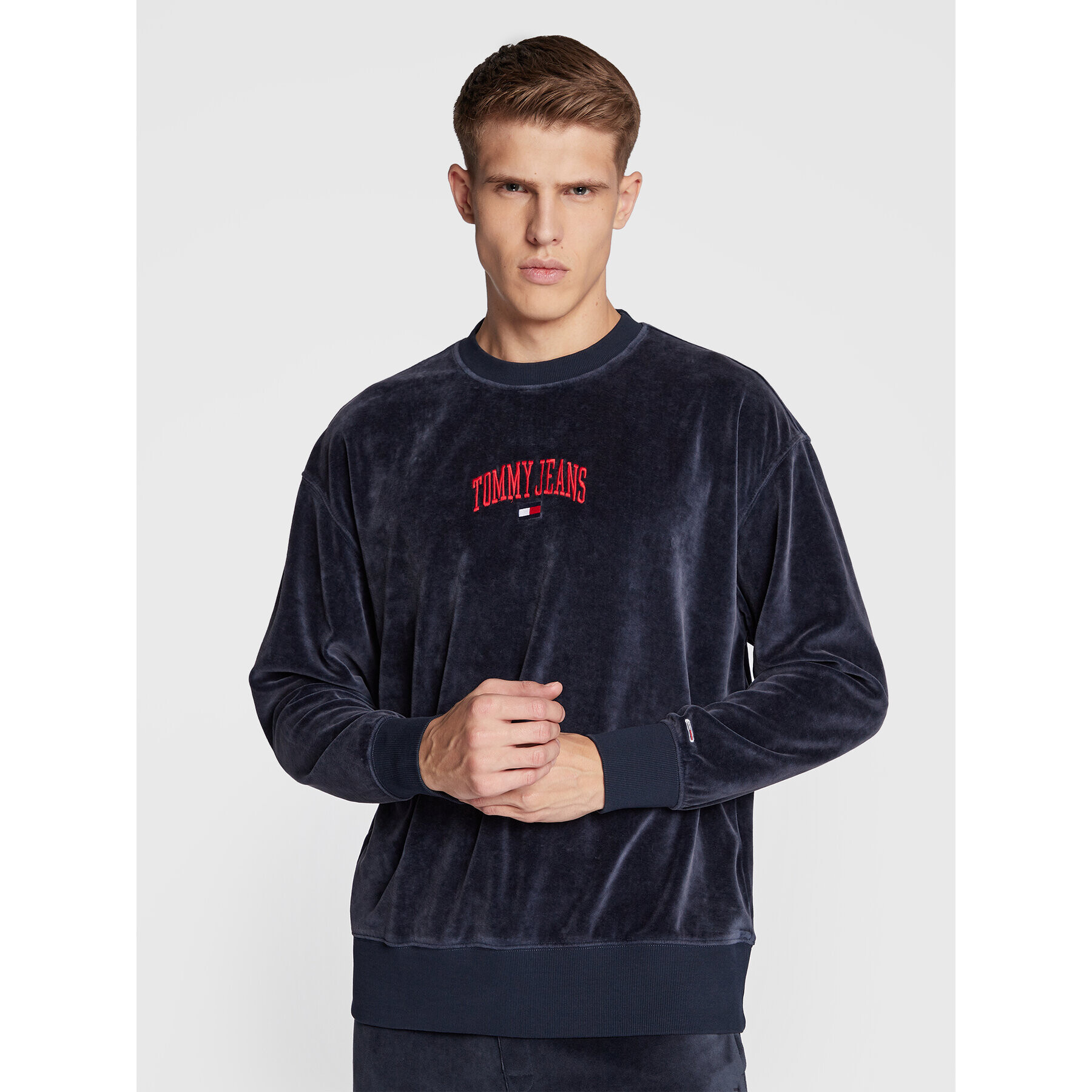 Tommy Jeans Pulóver Collegiate Velour DM0DM15014 Sötétkék Relaxed Fit - Pepit.hu