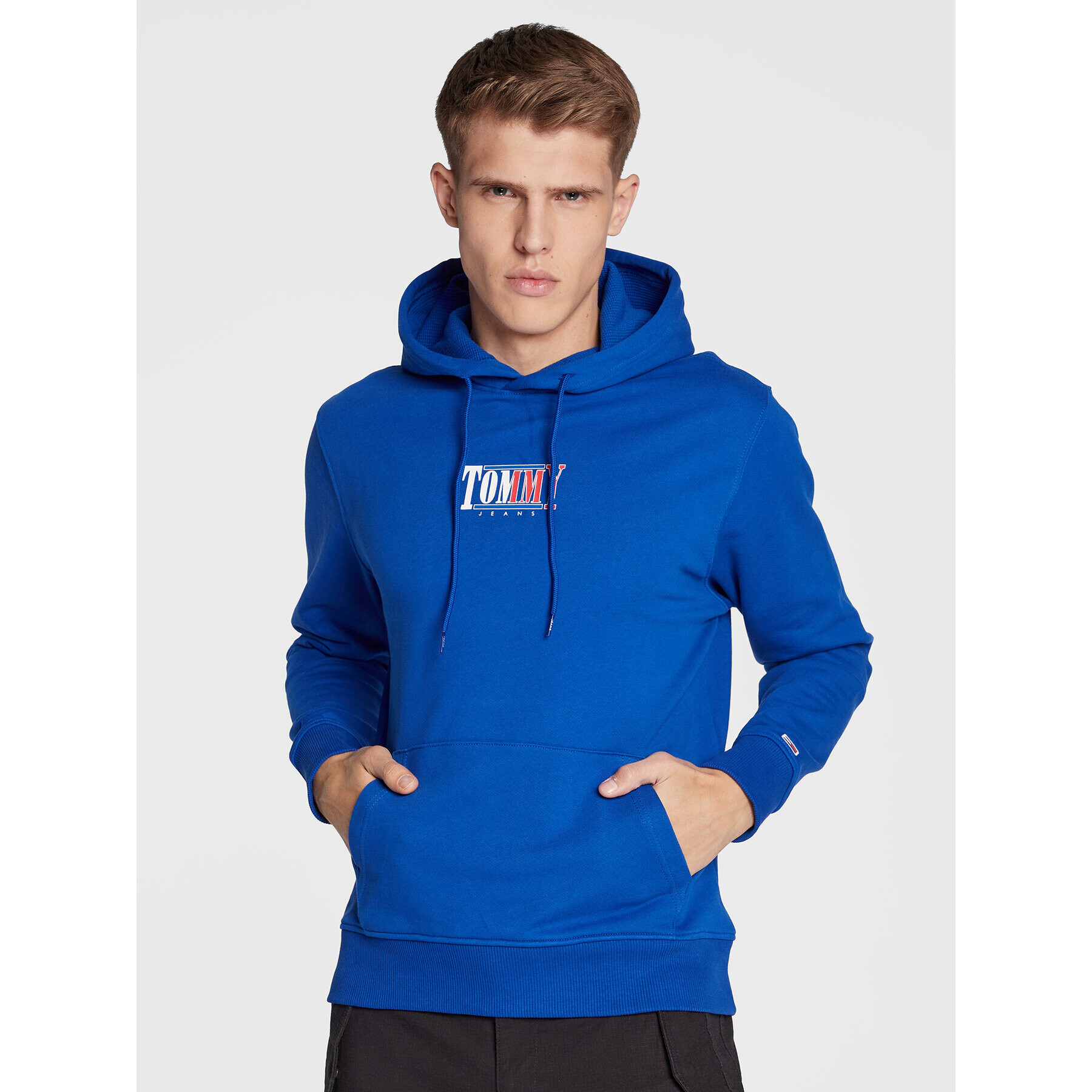 Tommy Jeans Pulóver Essential Graphic DM0DM15006 Kék Regular Fit - Pepit.hu