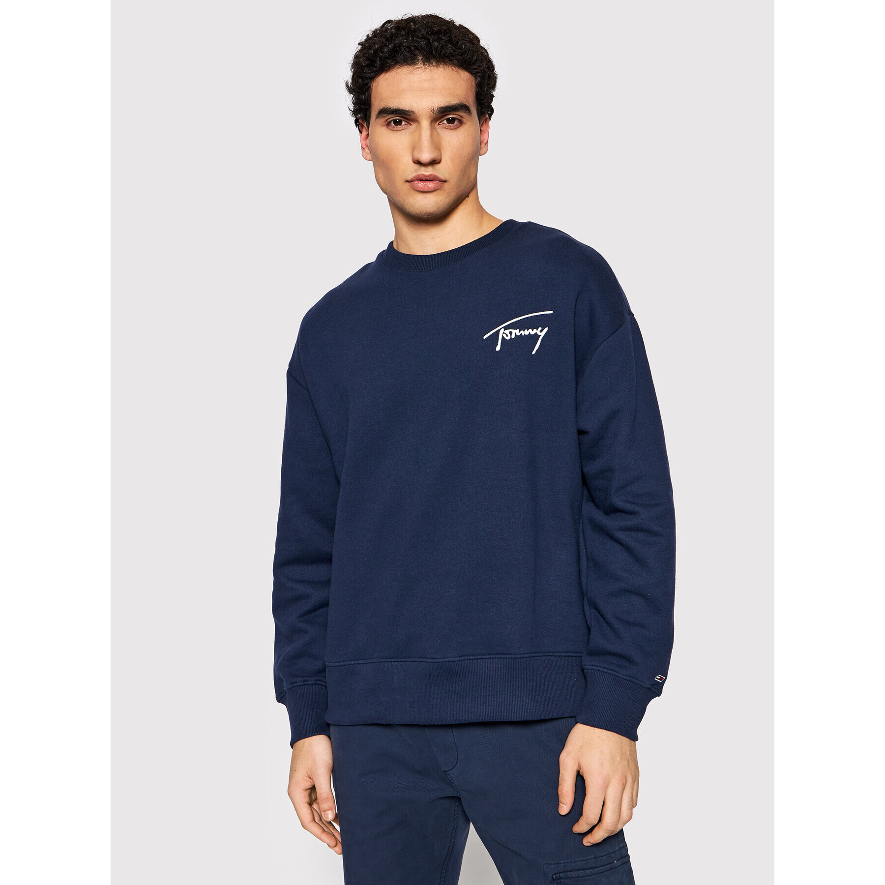 Tommy Jeans Pulóver Signature DM0DM12373 Sötétkék Regular Fit - Pepit.hu