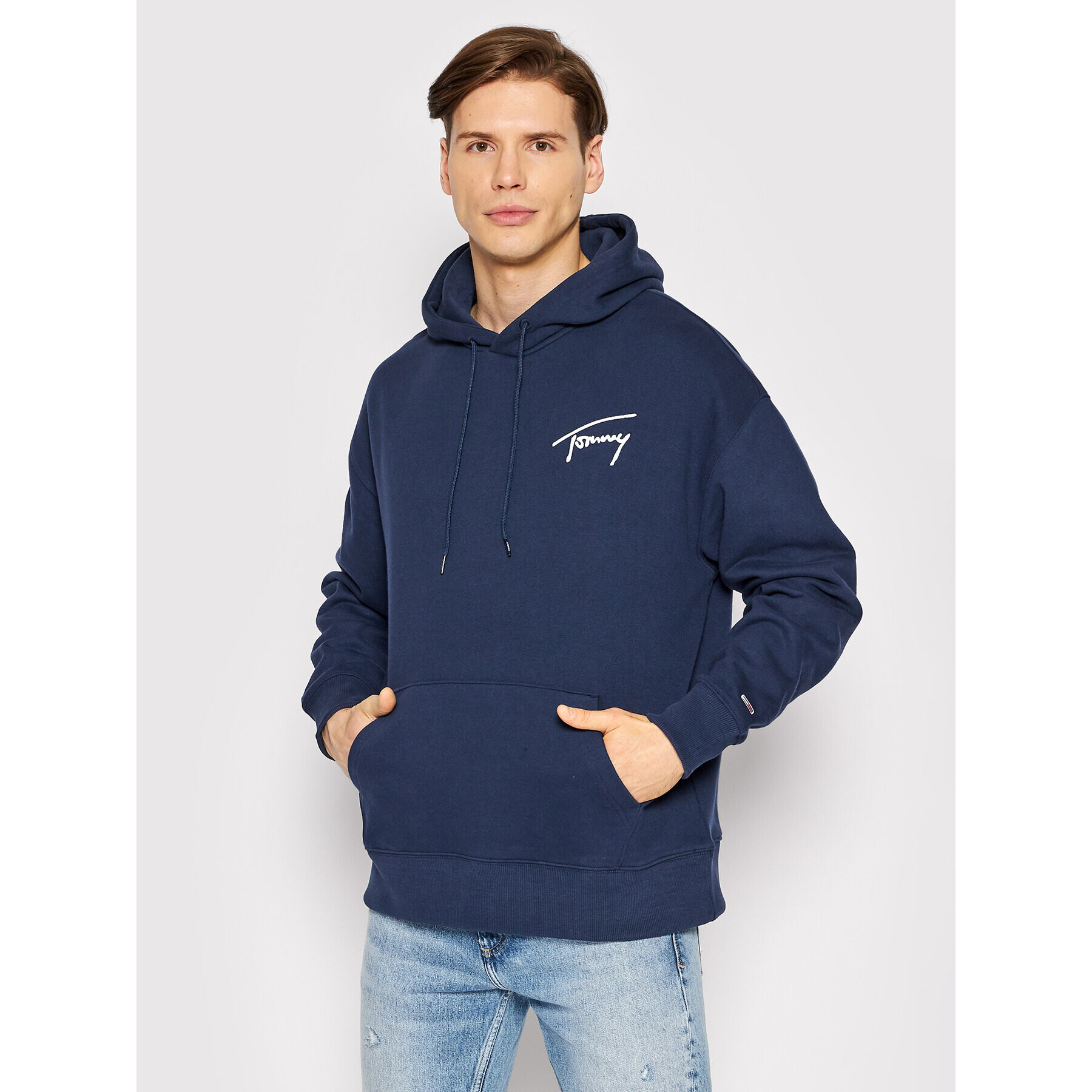 Tommy Jeans Pulóver Signature DM0DM12940 Sötétkék Regular Fit - Pepit.hu