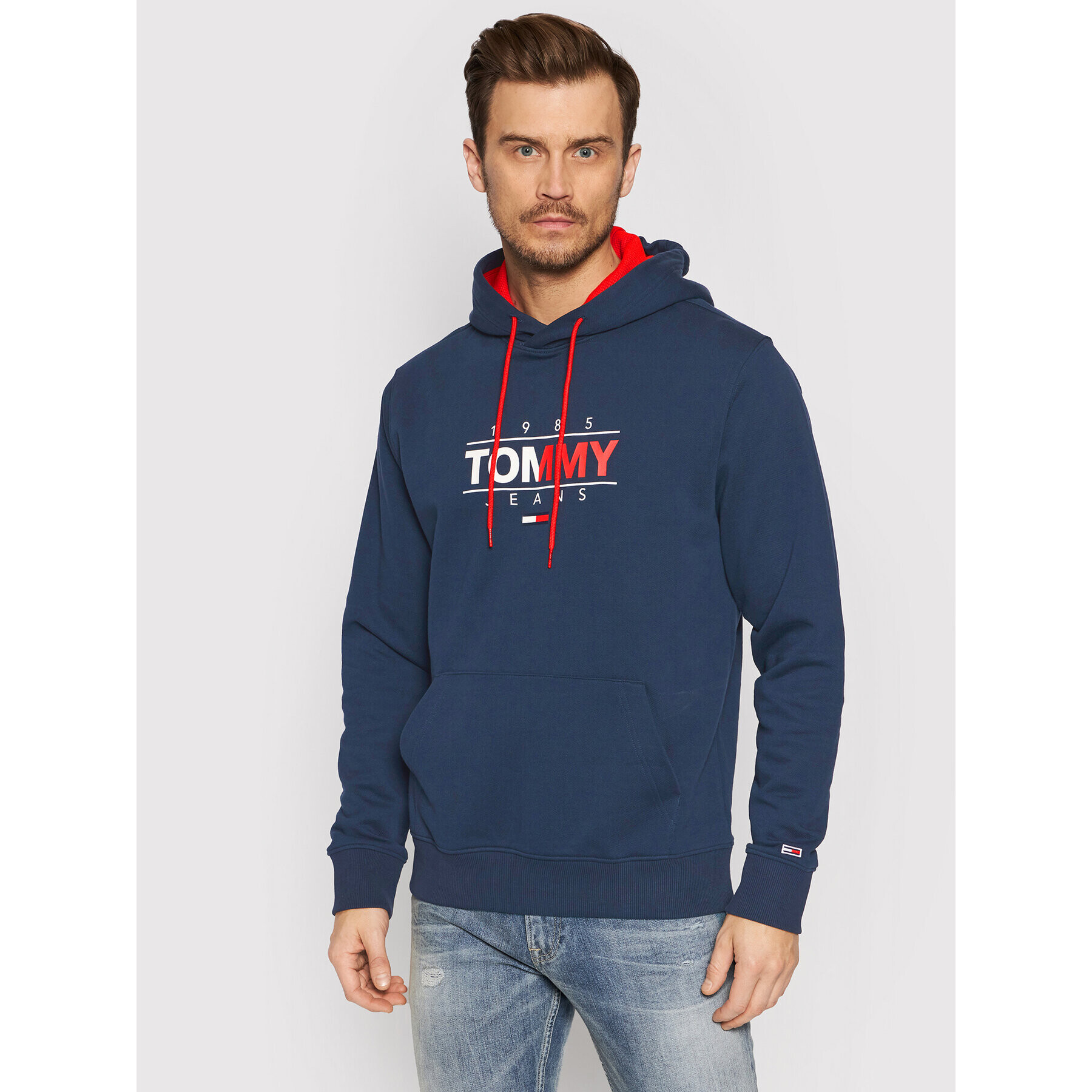 Tommy Jeans Pulóver Tjm Essential Graphic DM0DM11630 Sötétkék Regular Fit - Pepit.hu