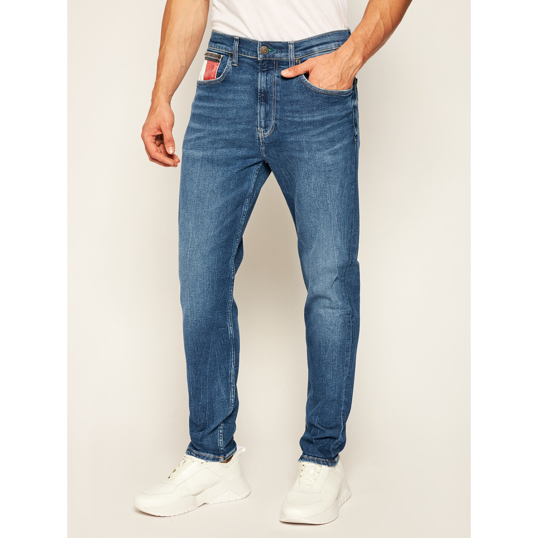 Tommy Jeans Relaxed Fit farmer Rey DM0DM08011 Sötétkék Relaxed Fit - Pepit.hu