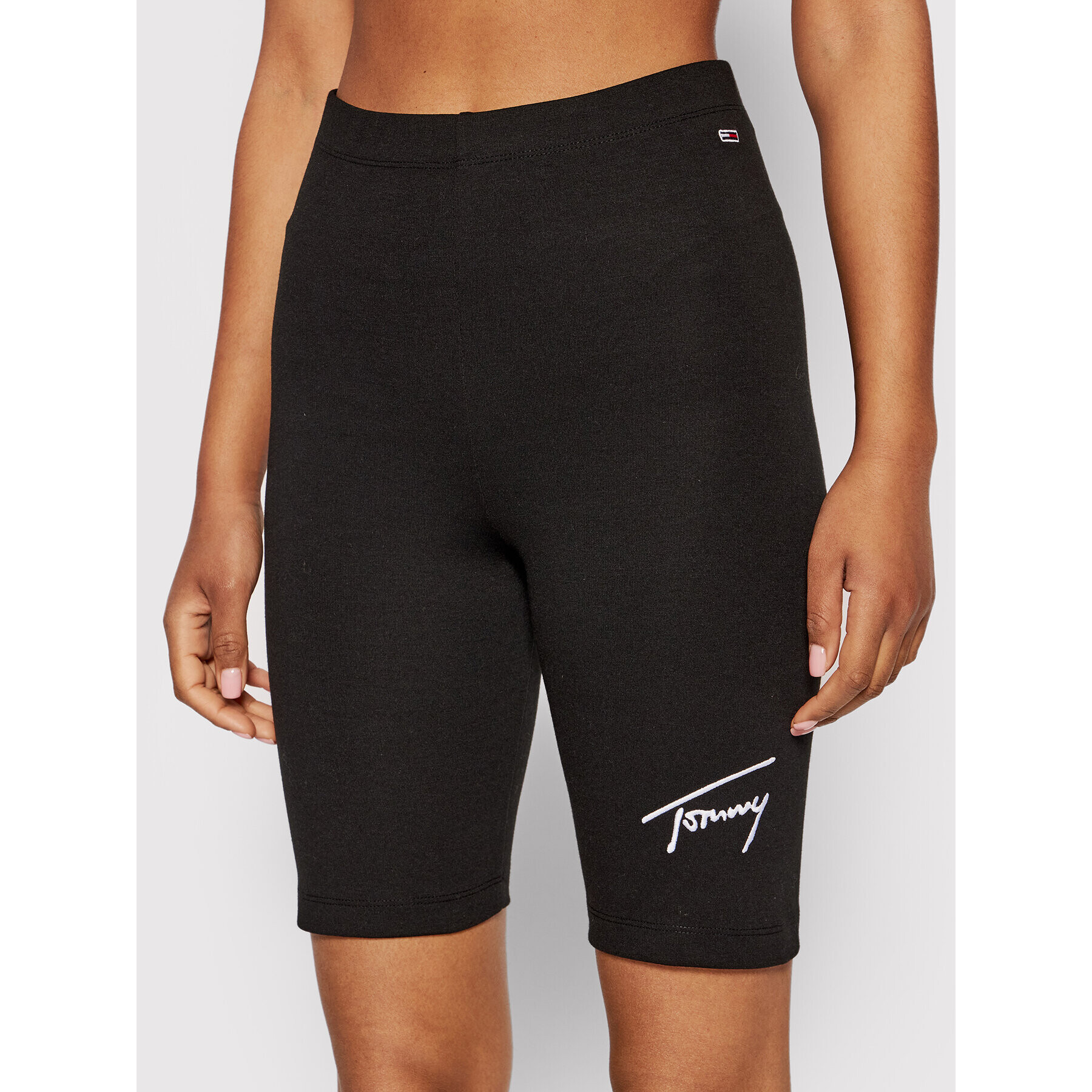 Tommy Jeans Sport rövidnadrág Signature DW0DW12631 Fekete Slim Fit - Pepit.hu