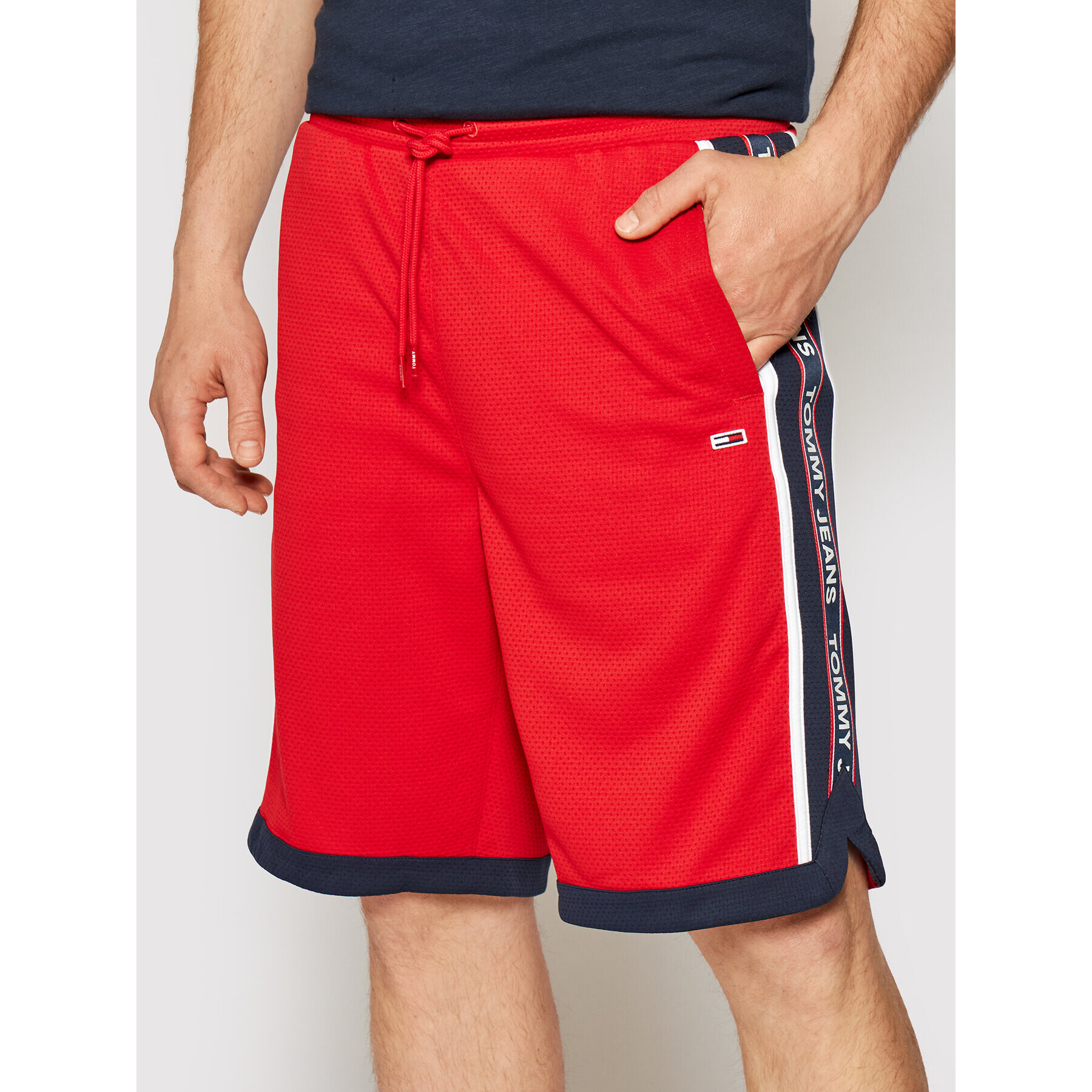 Tommy Jeans Sport rövidnadrág Tjm Mesh Basketball DM0DM10601 Piros Relaxed Fit - Pepit.hu