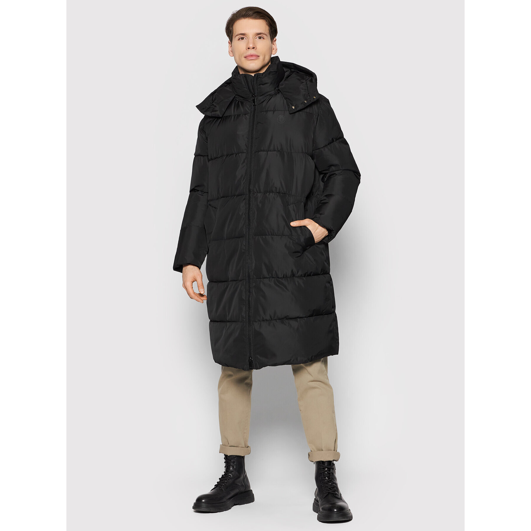 Trussardi Pehelykabát 52S00520 Fekete Regular Fit - Pepit.hu