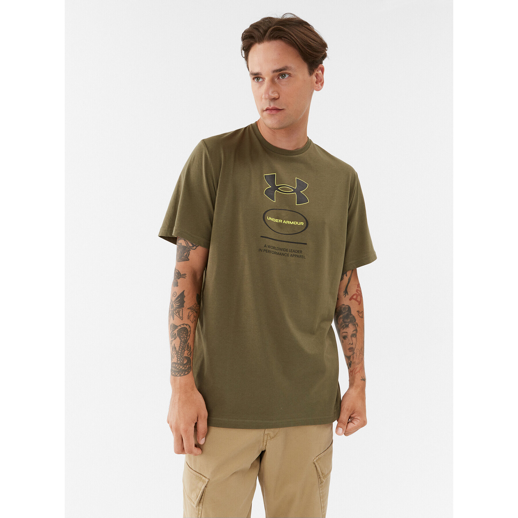 Under Armour Póló Ua Core Novelty Graphic Ss 1380957 Khaki Loose Fit - Pepit.hu