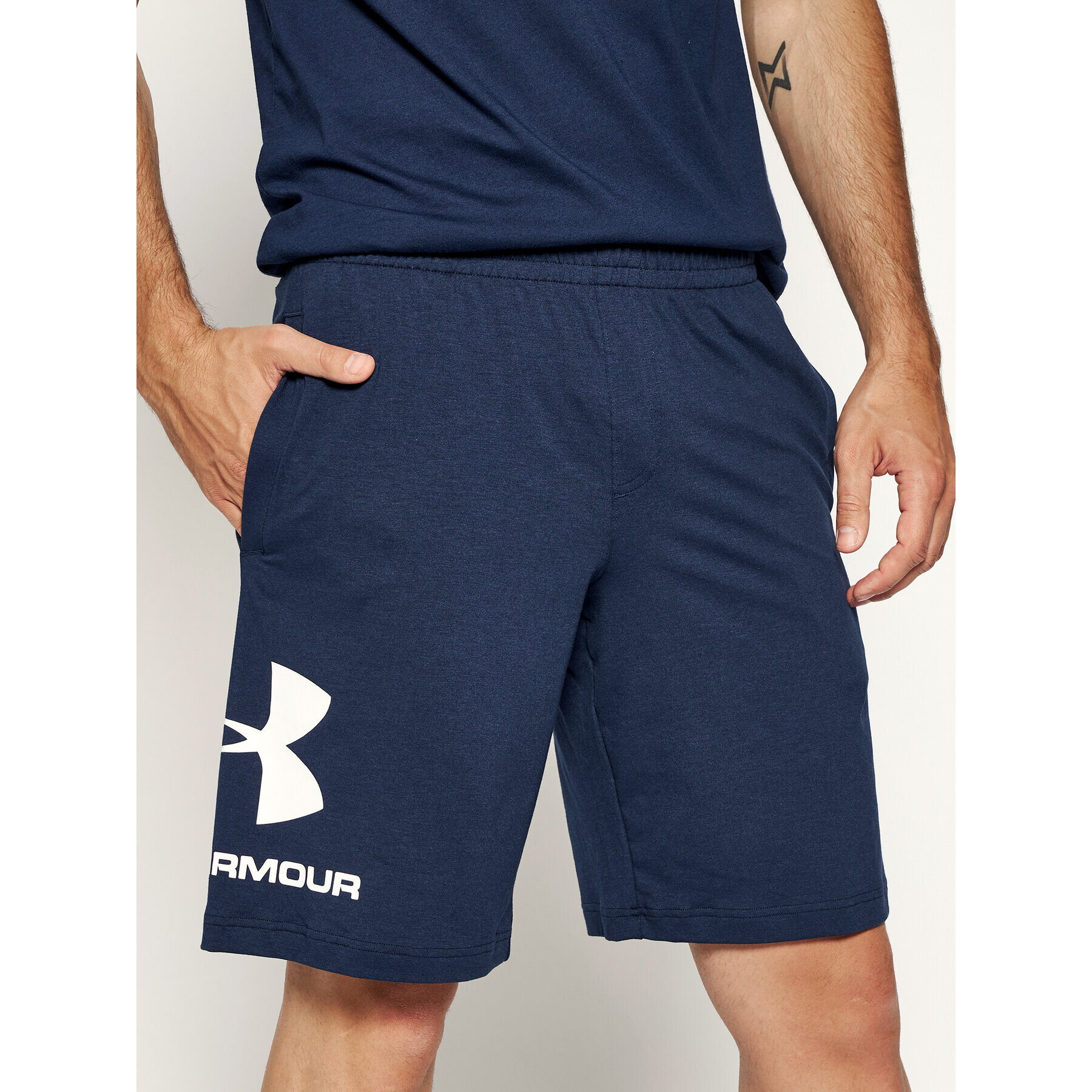 Under Armour Sport rövidnadrág Sportstyle Cotton Graphic 1329300 Sötétkék Regular Fit - Pepit.hu