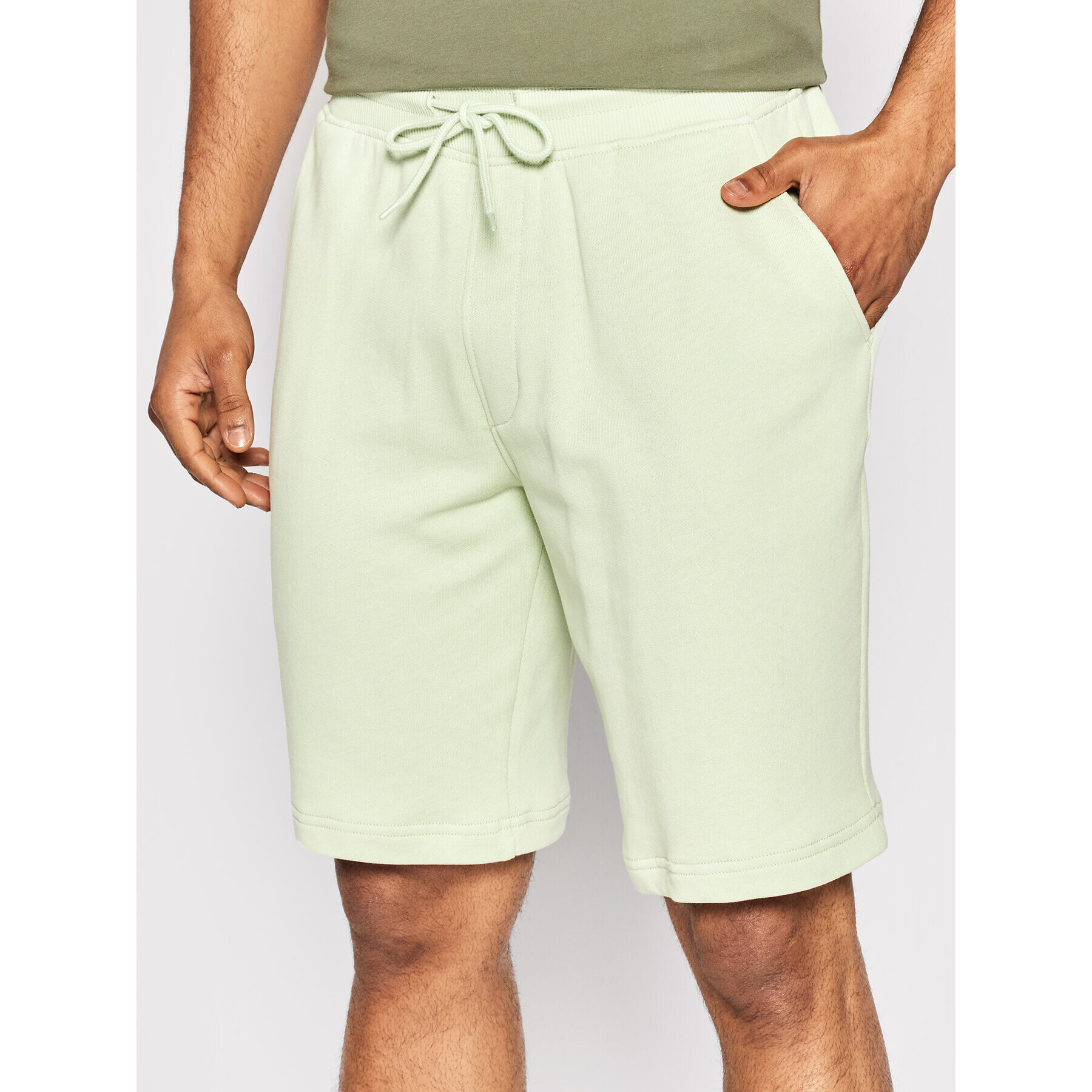 United Colors Of Benetton Sport rövidnadrág 3J68U900C Zöld Regular Fit - Pepit.hu