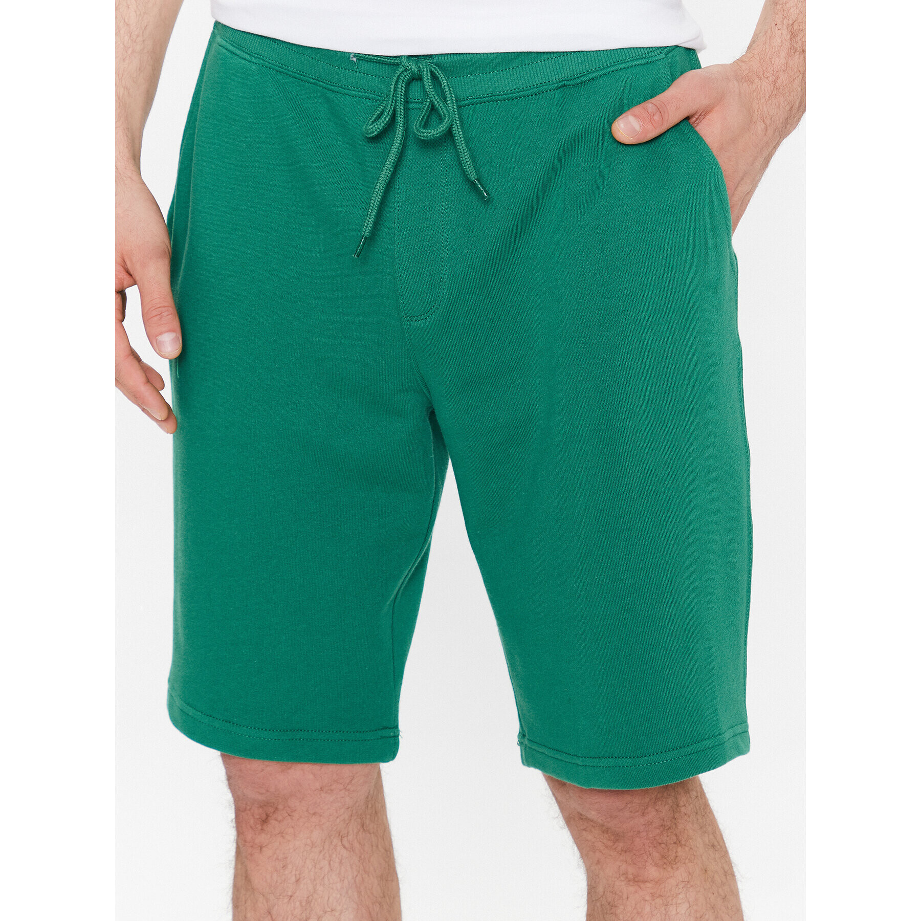 United Colors Of Benetton Sport rövidnadrág 3J68U900C Zöld Regular Fit - Pepit.hu