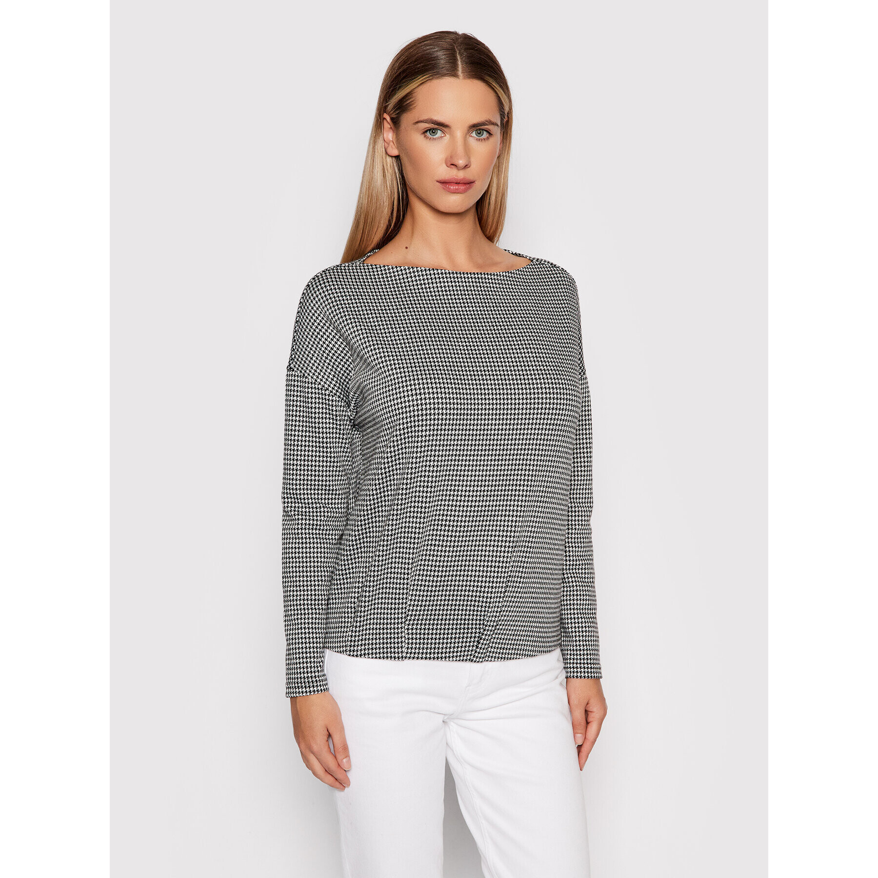 United Colors Of Benetton Sweater 3YZQE1BC0 Fekete Regular Fit - Pepit.hu