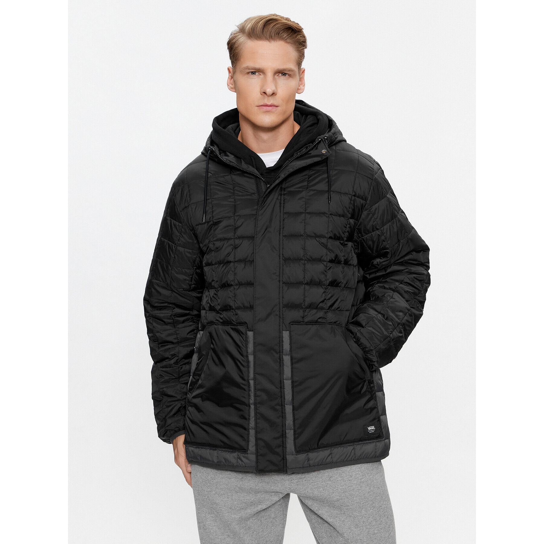 Vans Átmeneti kabát Gunner Mte 1 Thermoball Jacket VN000A8EKOU1 Fekete Regular Fit - Pepit.hu