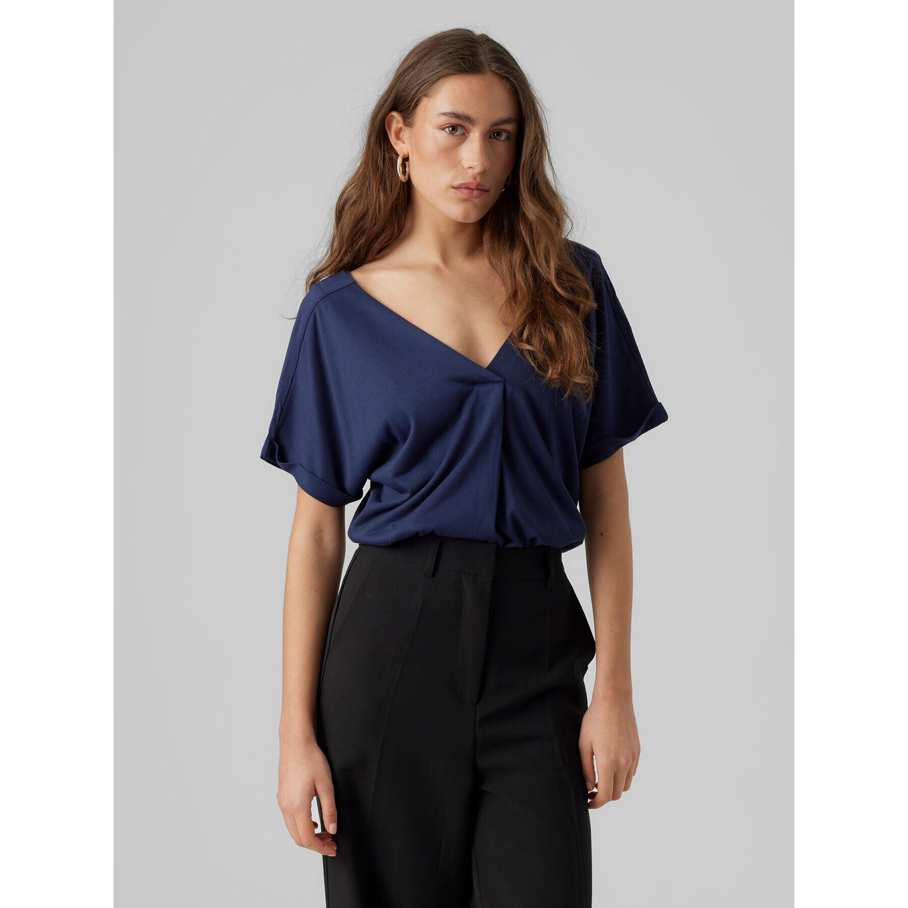 Vero Moda Blúz Flia 10288373 Sötétkék Wide Fit - Pepit.hu