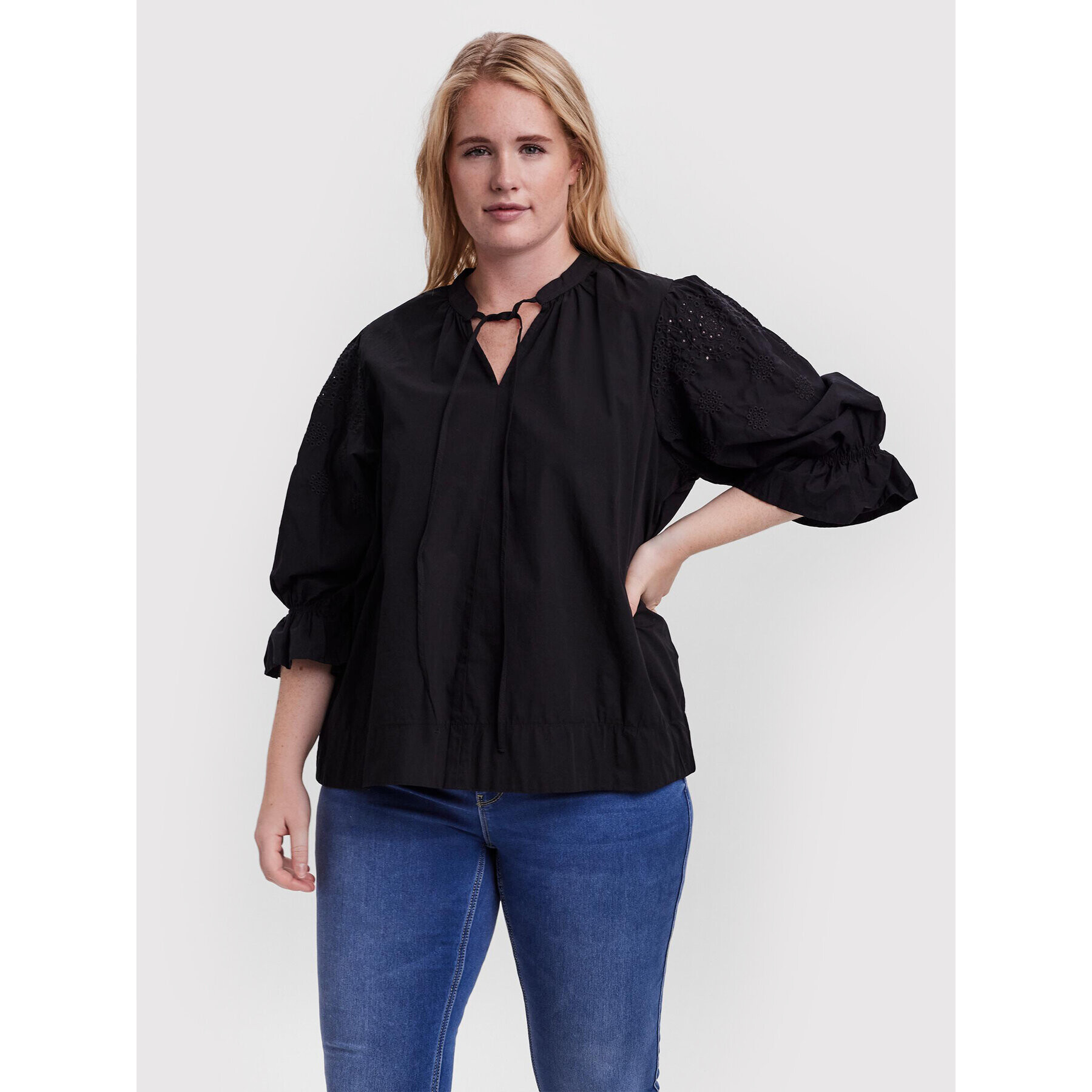 Vero Moda Curve Blúz Rianne 10256550 Fekete Regular Fit - Pepit.hu