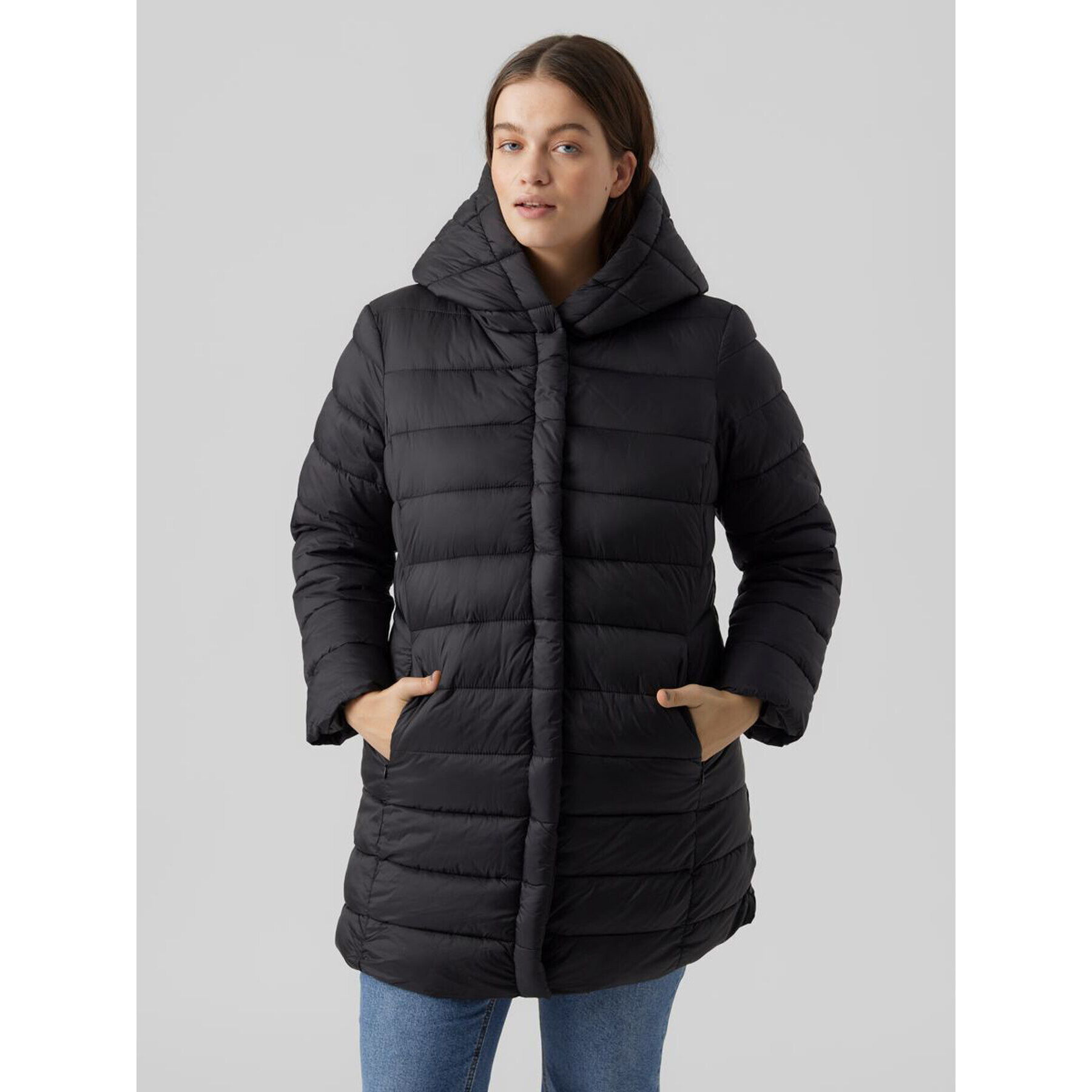 Vero Moda Curve Pehelykabát Carmen 10279554 Fekete Regular Fit - Pepit.hu