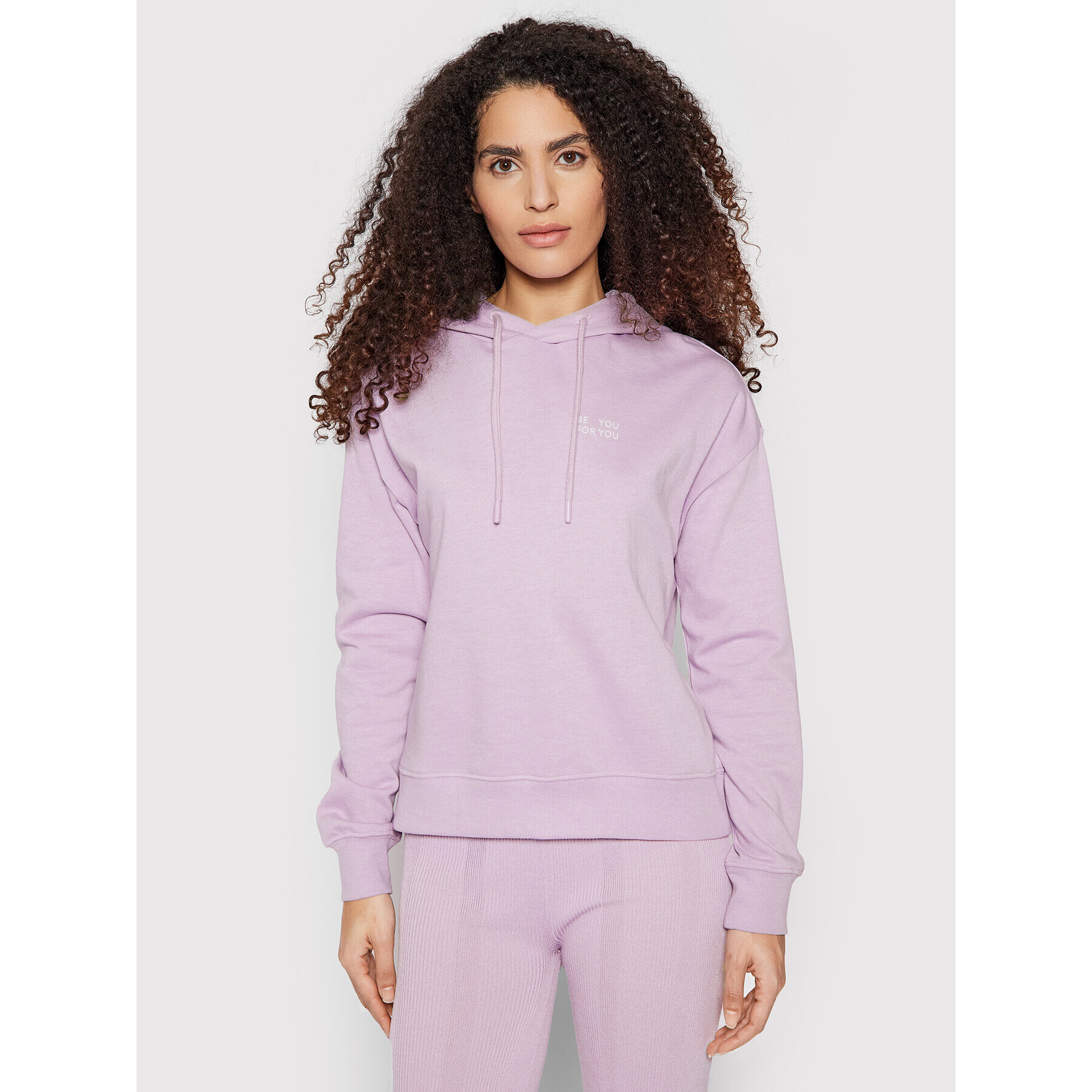 Vero Moda Pulóver Ibi 10261658 Lila Relaxed Fit - Pepit.hu