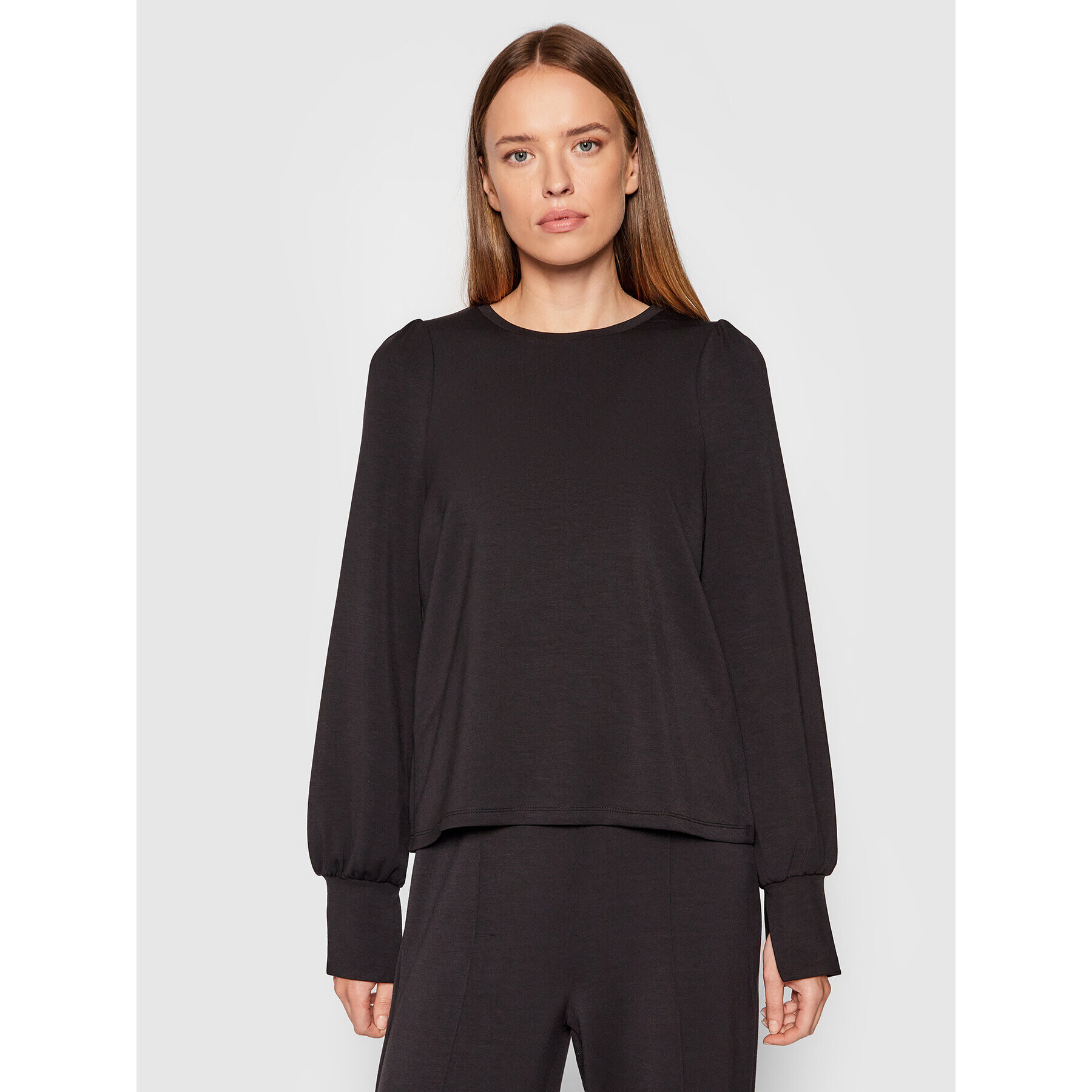 Vero Moda Pulóver Silky 10257425 Fekete Regular Fit - Pepit.hu