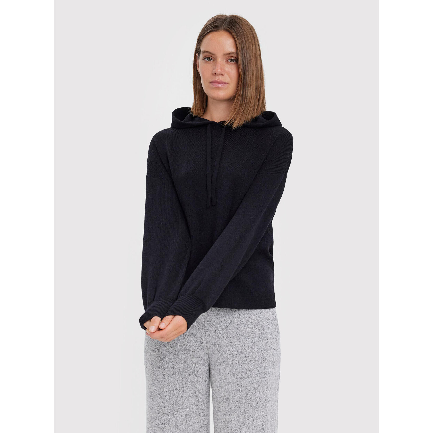 Vero Moda Sweater Nancy 10269236 Fekete Relaxed Fit - Pepit.hu