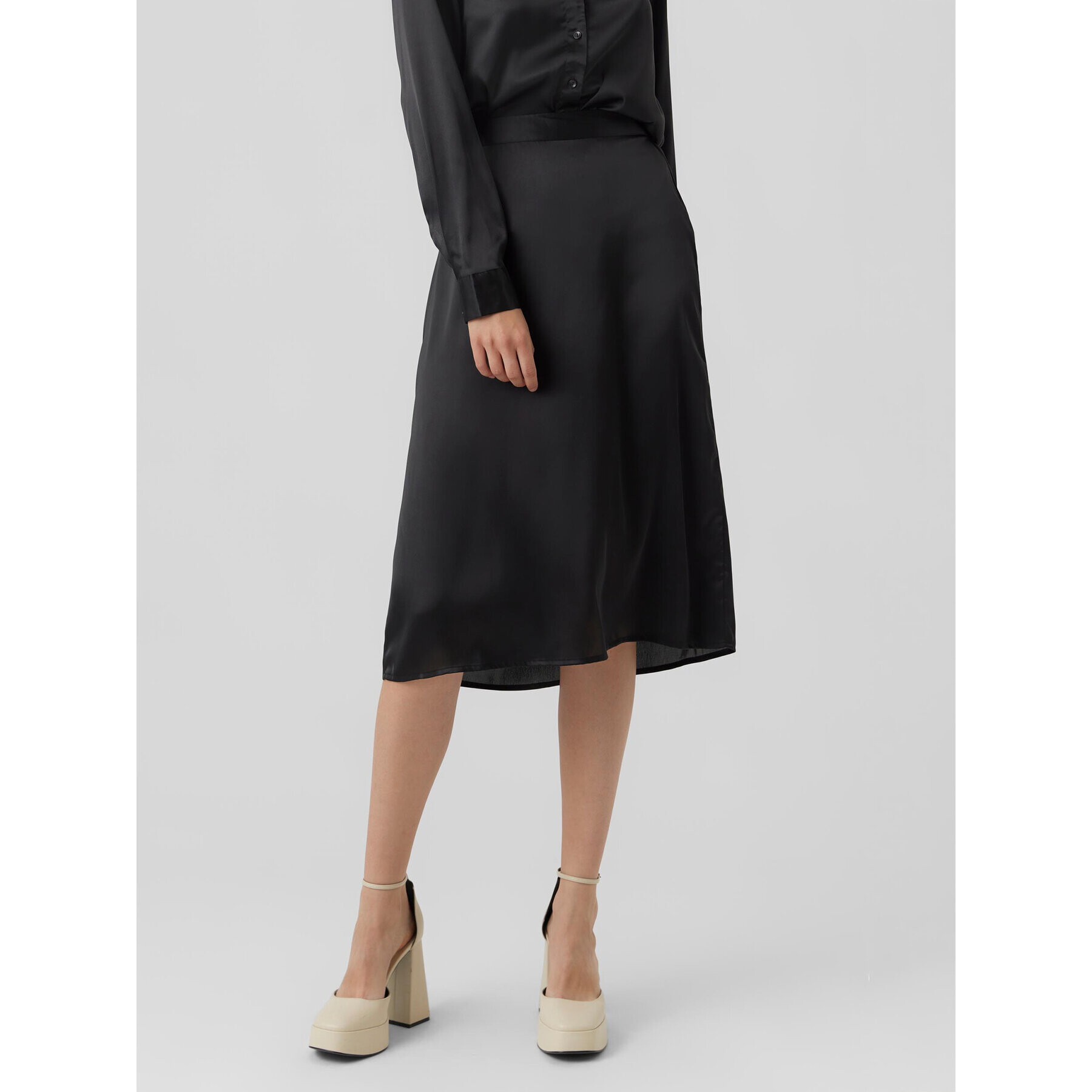 Vero Moda Trapéz szoknya Noa 10274397 Fekete Regular Fit - Pepit.hu