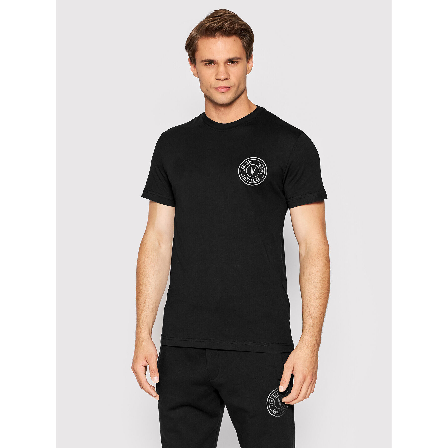 Versace Jeans Couture Póló Vemblem Thick Foil 73GAHT27 Fekete Regular Fit - Pepit.hu