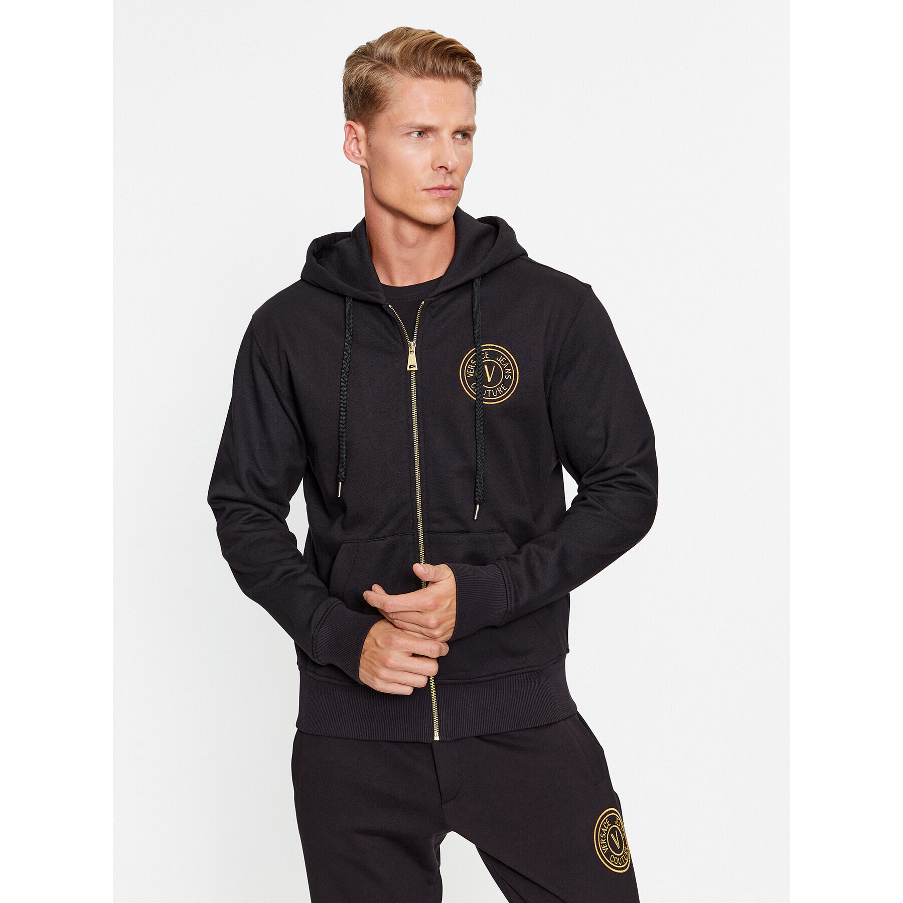 Versace Jeans Couture Pulóver 75GAIT06 Fekete Regular Fit - Pepit.hu