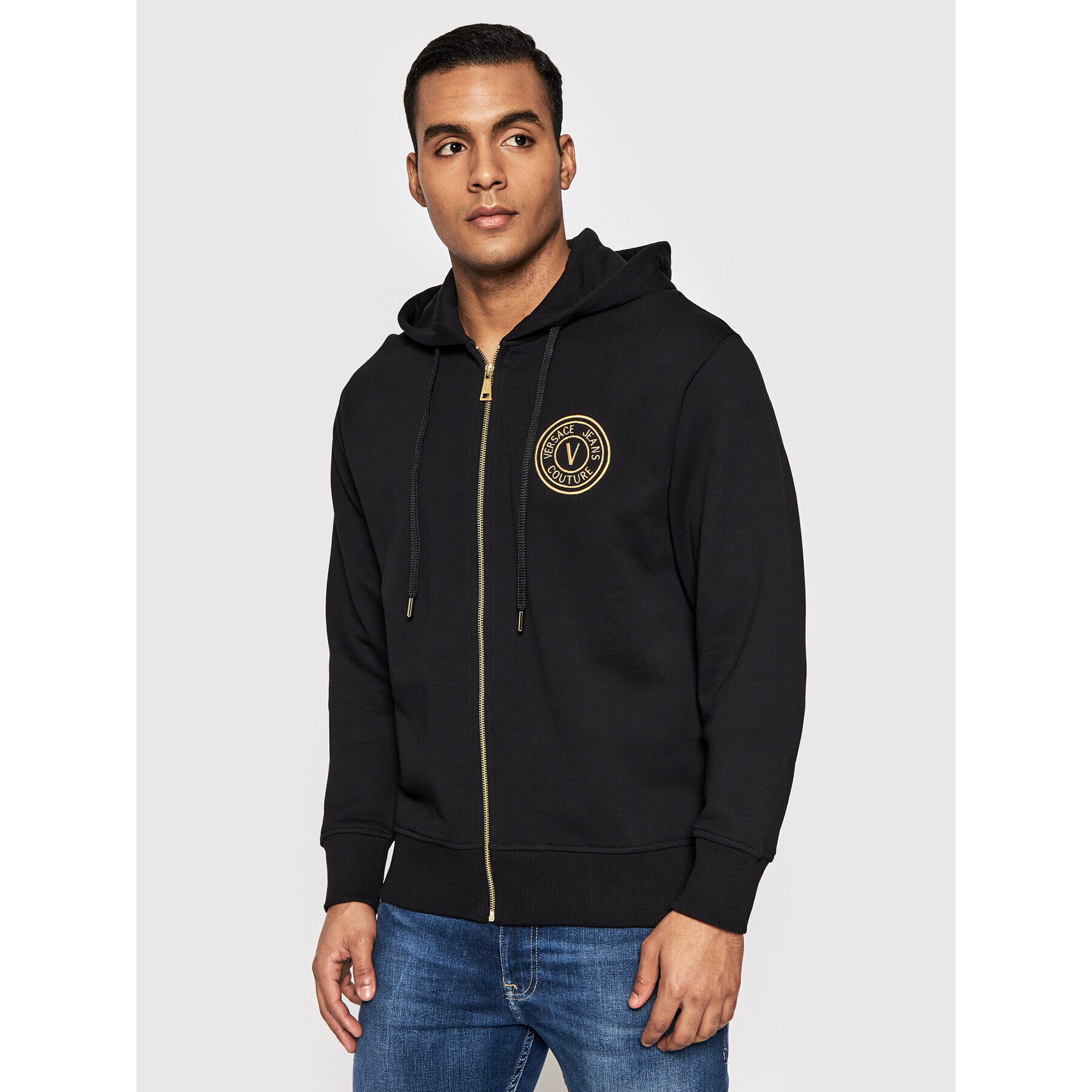 Versace Jeans Couture Pulóver Vemblem Embro 72GAIT04 Fekete Regular Fit - Pepit.hu