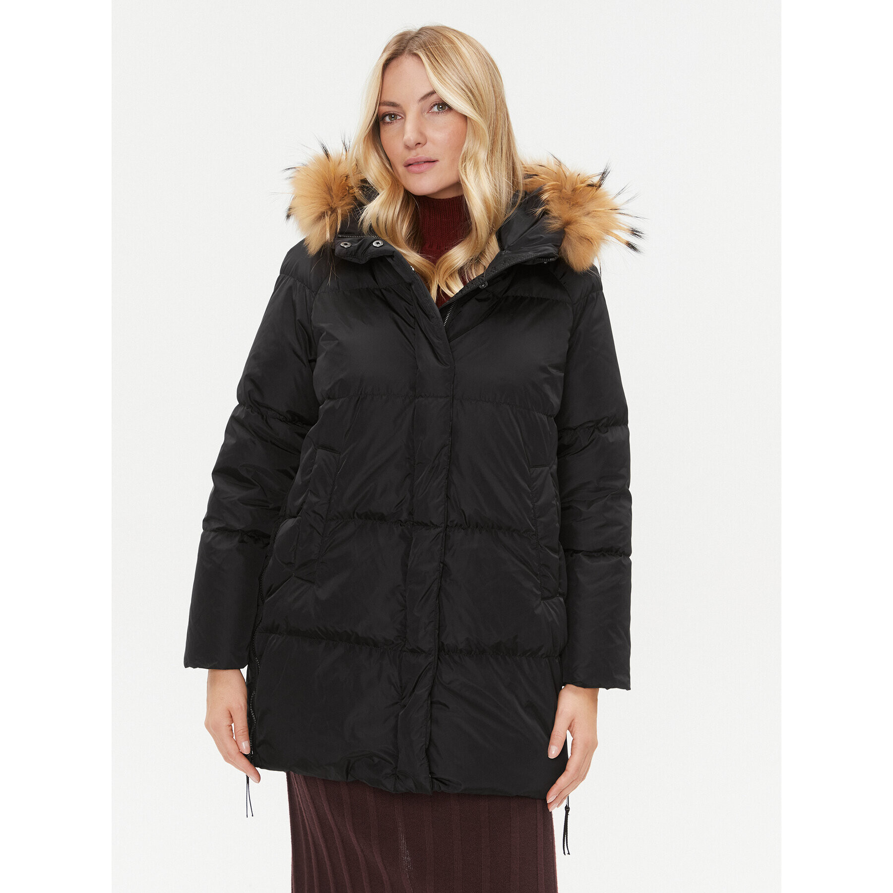 Weekend Max Mara Pehelykabát Bembo 2354960633 Fekete Regular Fit - Pepit.hu