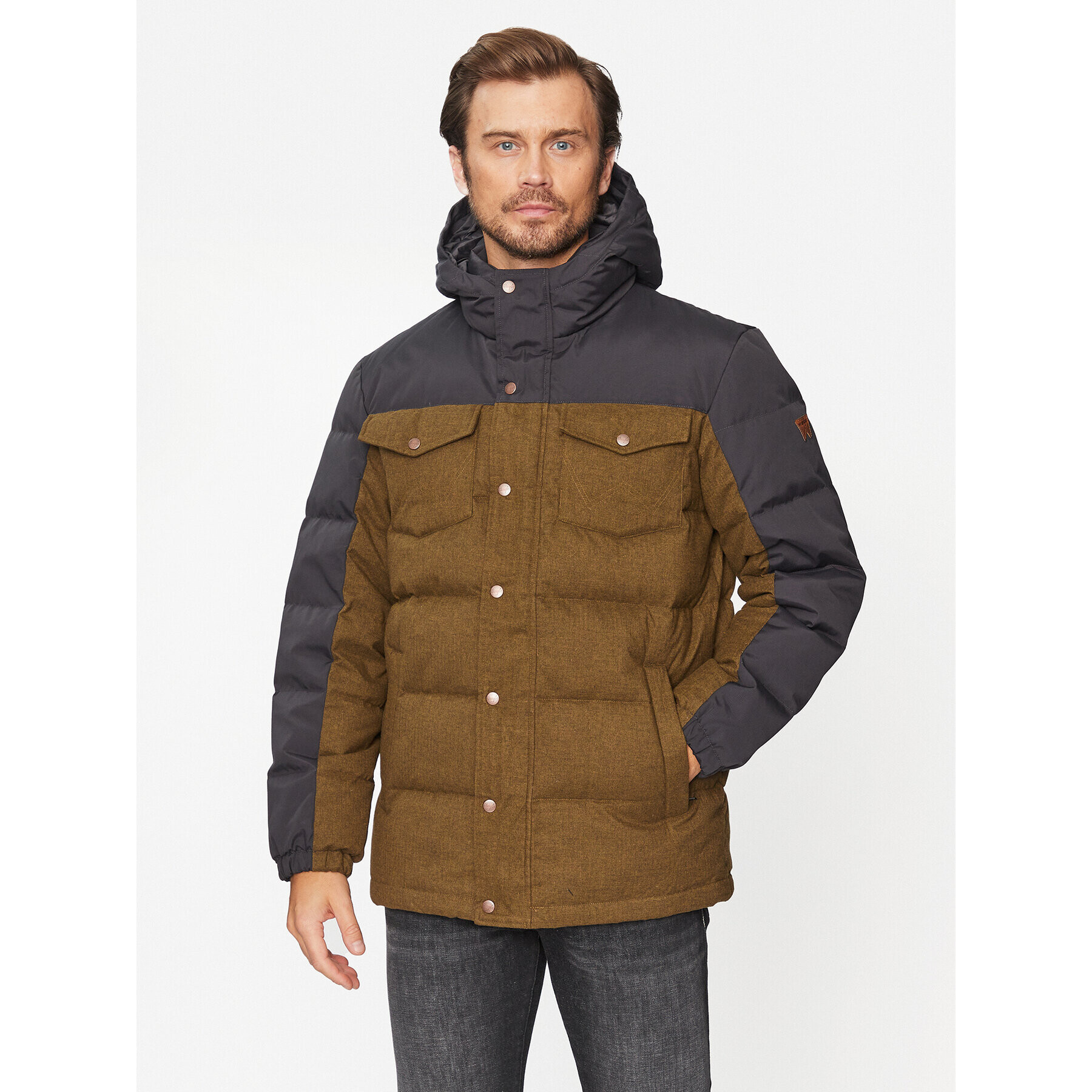 Wrangler Pehelykabát 112341101 Barna Oversize - Pepit.hu